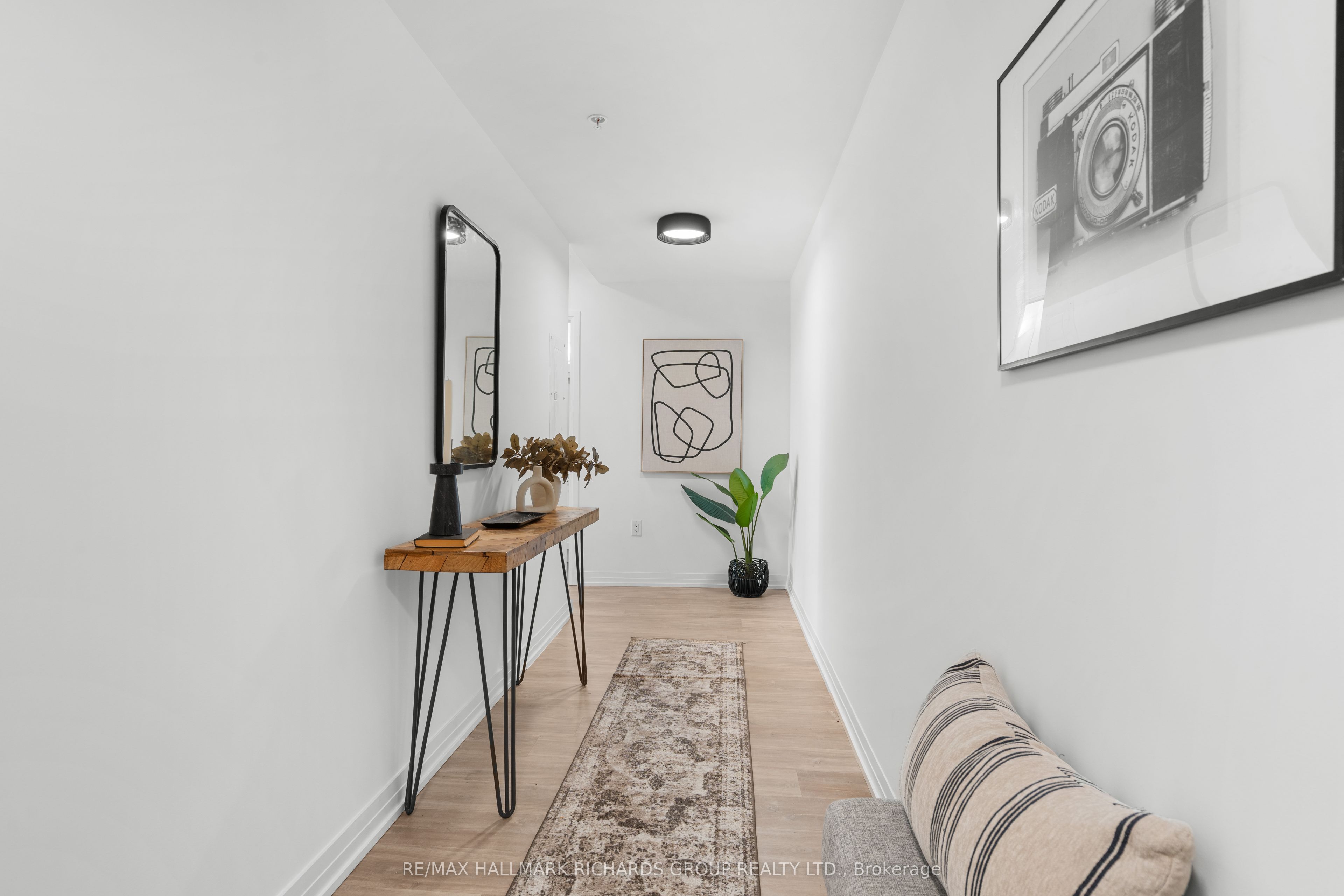 408 Brown's Line PH606, Toronto, ON M8W 3T8 photo 3
