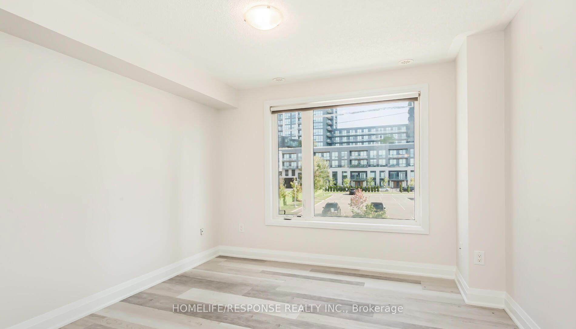 4020 PARKSIDE VILLAGE Drive TH1, Mississauga, ON L5B 0K2 photo 5