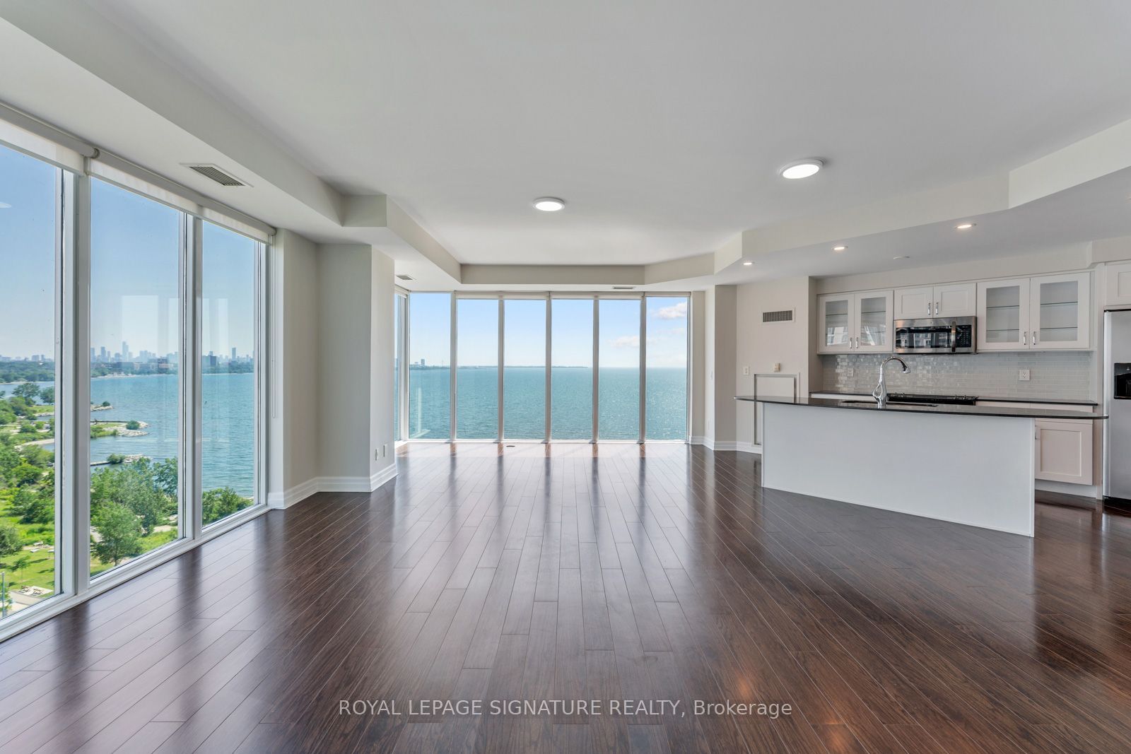 58 Marine Parade Drive 1103, Toronto, ON M8V 4G1 photo 3