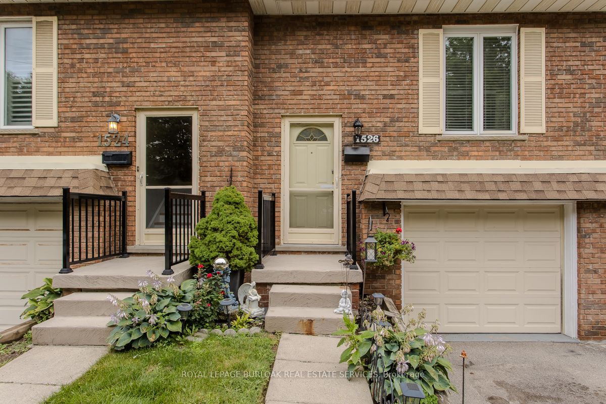 1526 Westminster Place, Burlington, ON L7P 2B5 photo 2