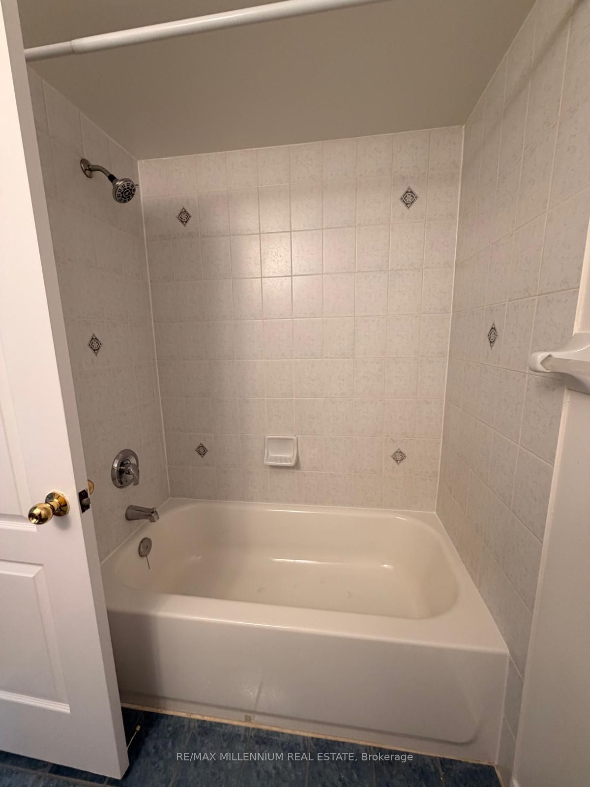 4 Flower Trail, Brampton, ON L6P 1P1 photo 5