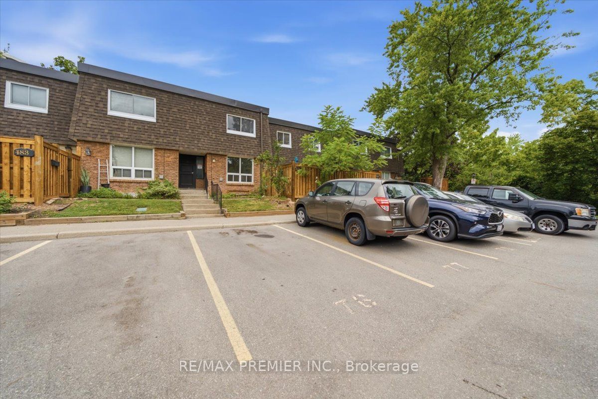 485 Timber Lane, Burlington, ON L7L 4B1 photo 2