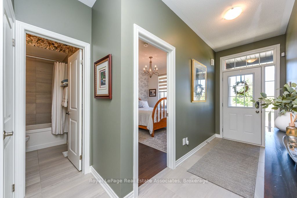 4 Abelia Street, Brampton, ON L6R 3W9 photo 5