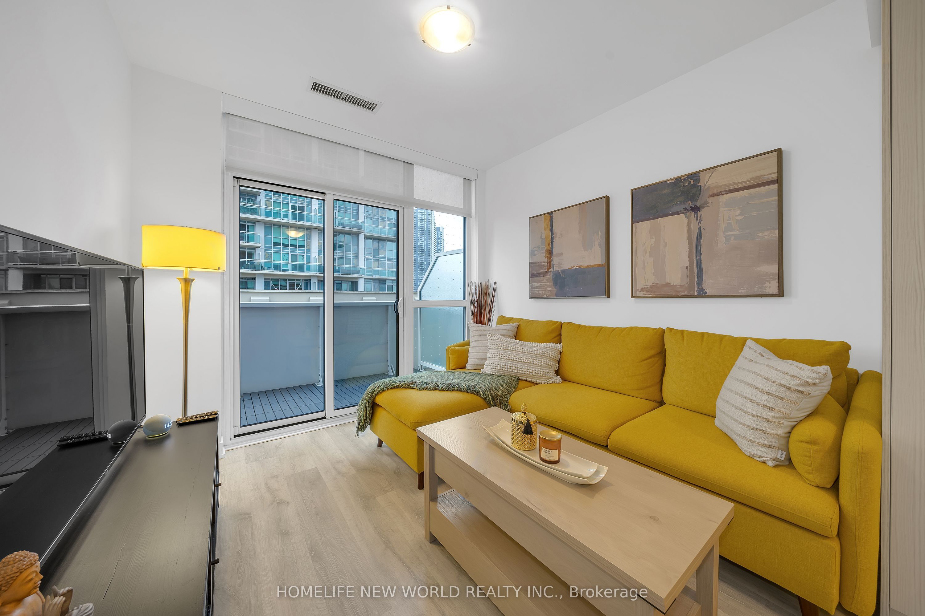 251 Manitoba Street 412, Toronto, ON M8Y 0C7 photo 5