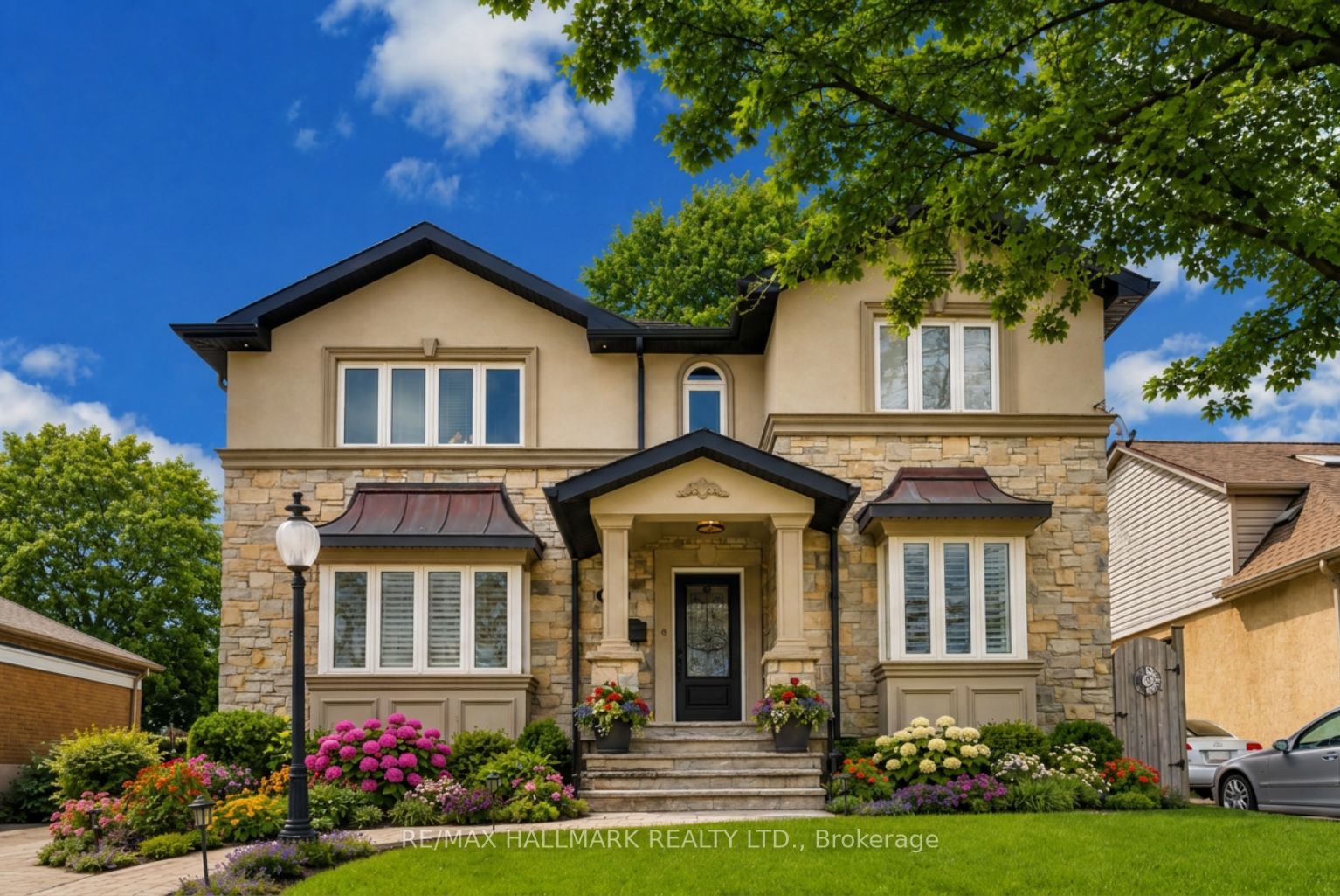 76 Ashbourne Drive, Toronto, ON M9B 4H5