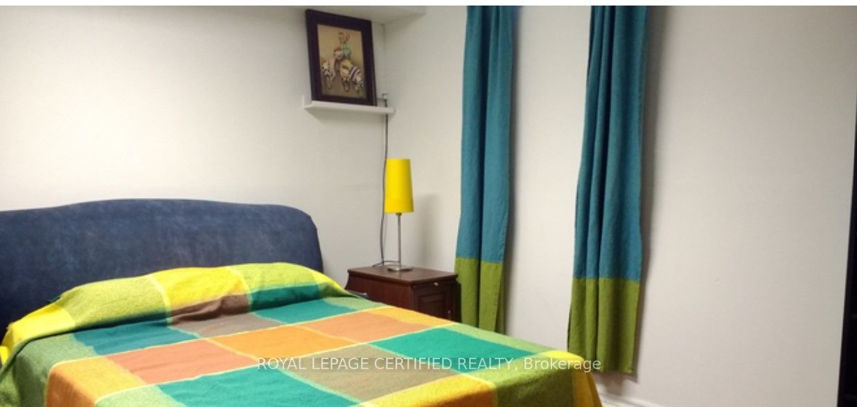 3380 South Millway 61 (ROOM), Mississauga, ON L5L 3L8 photo 2