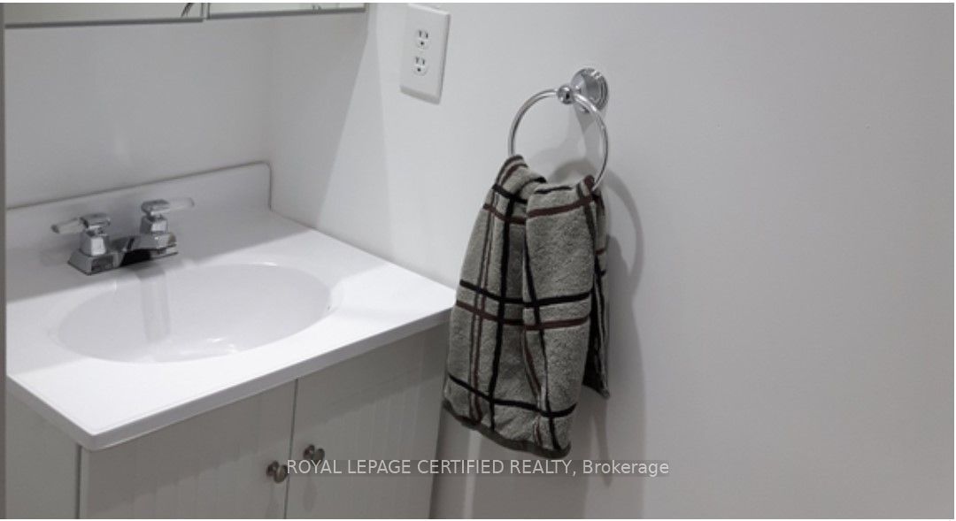 3380 South Millway 61 (ROOM), Mississauga, ON L5L 3L8 photo 3