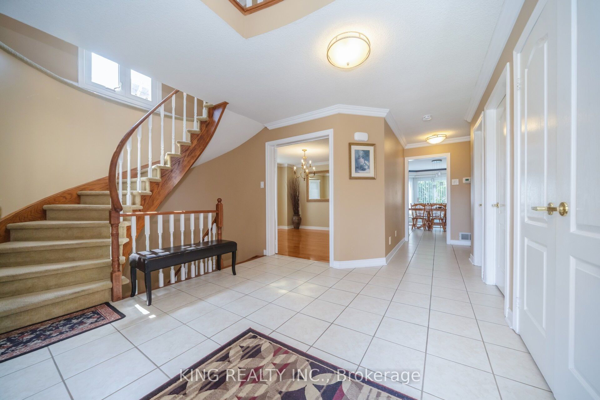 52 Leeward Drive, Brampton, ON L6S 5V8 photo 3