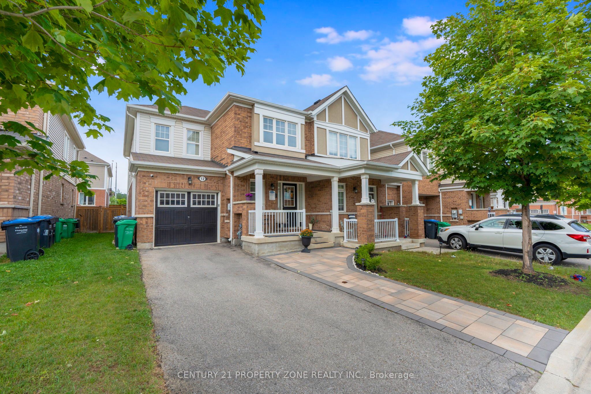 12 Lothbury Drive, Brampton, ON L7A 4G7 photo 2