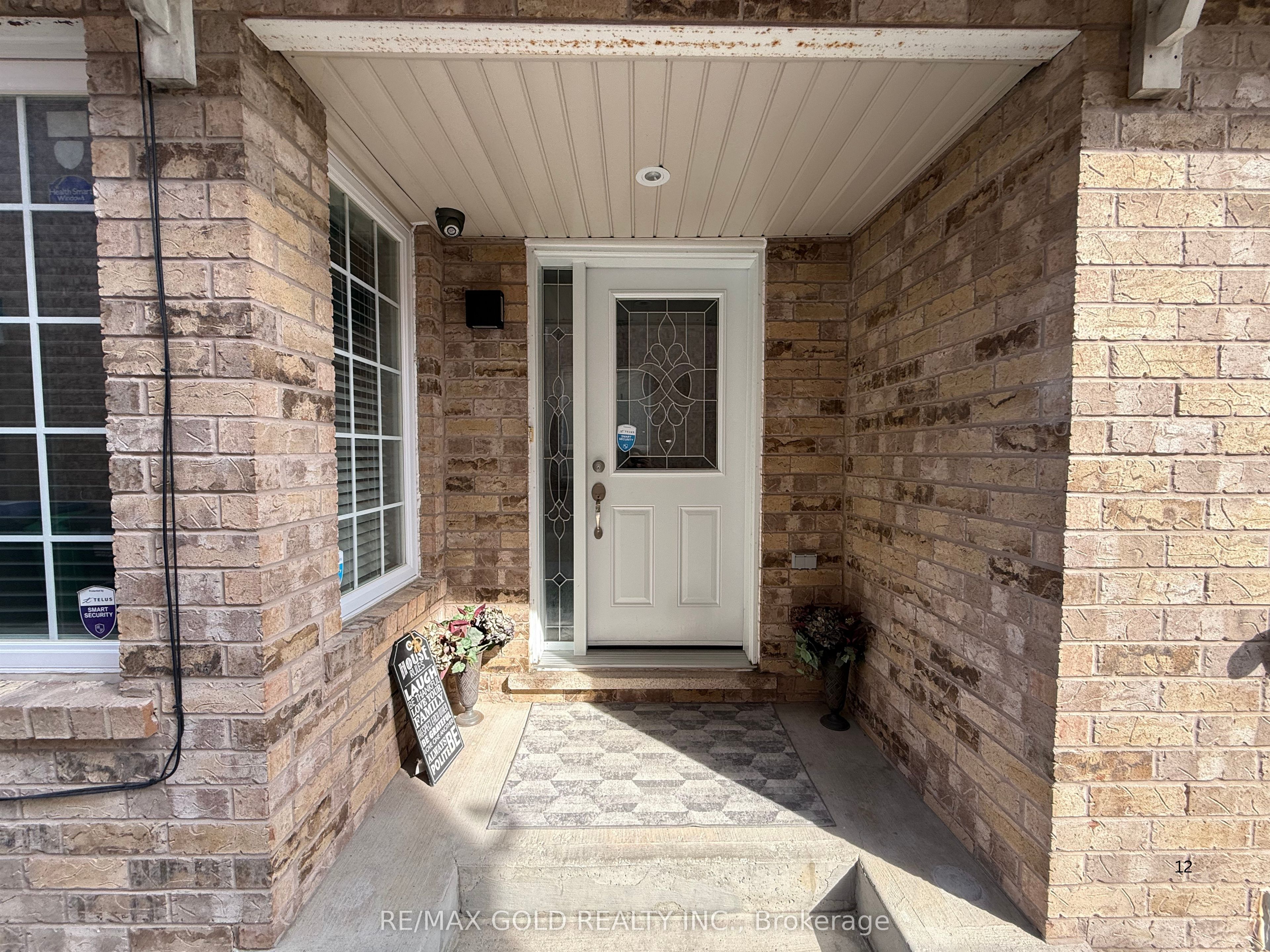 13 Eastway Street, Brampton, ON L6S 6L5 photo 3