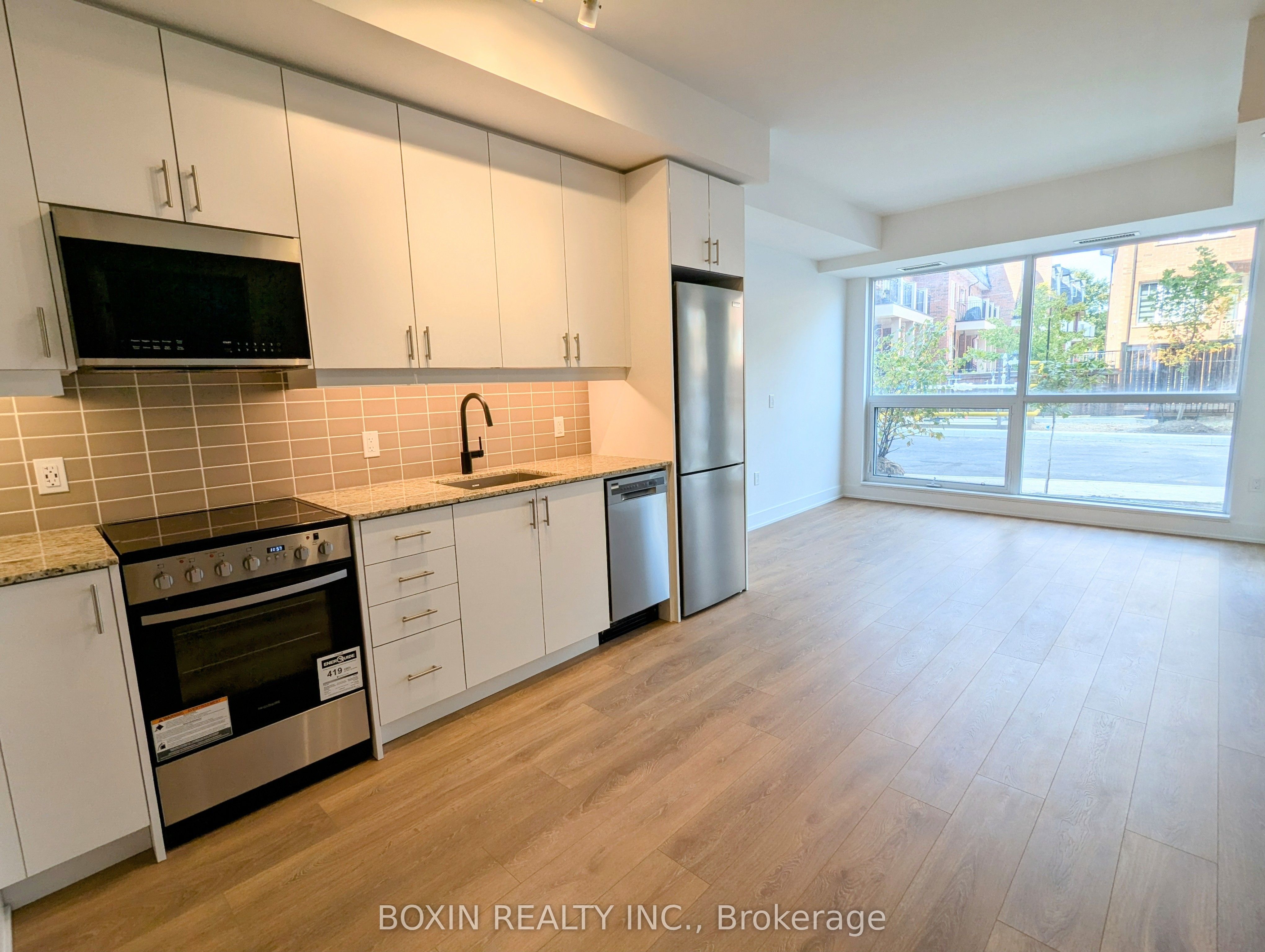 2343 Khalsa Gate 106, Oakville, ON L6M 5R6 photo 3
