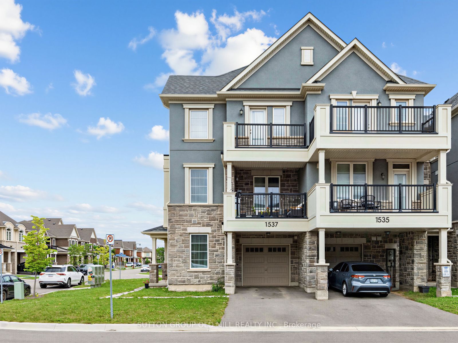 1537 Moira Crescent, Milton, ON L9E 1Y1 photo 3