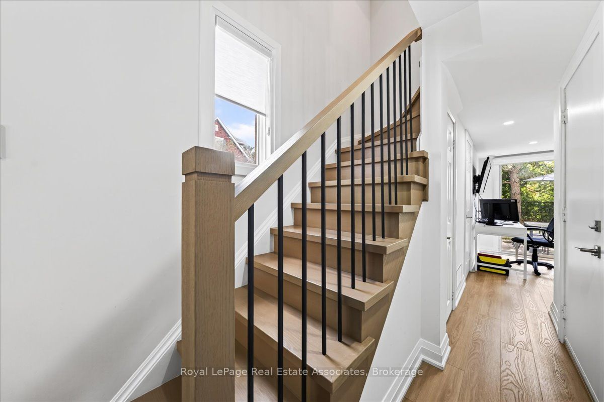 2300 Brays Lane 37, Oakville, ON L6M 3J9 photo 4