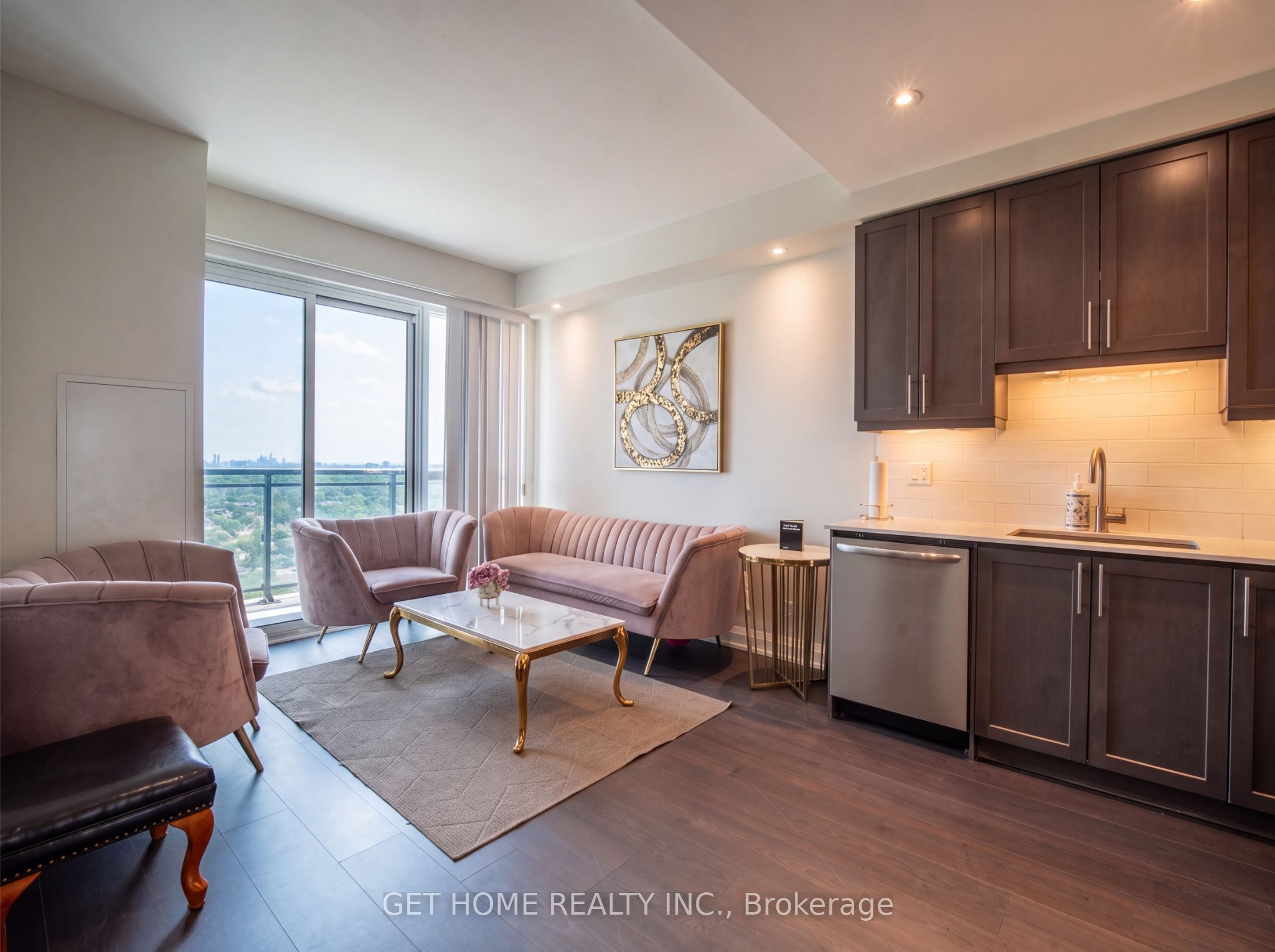 15 Lynch Street 2104, Brampton, ON L6W 2Z8 photo 4