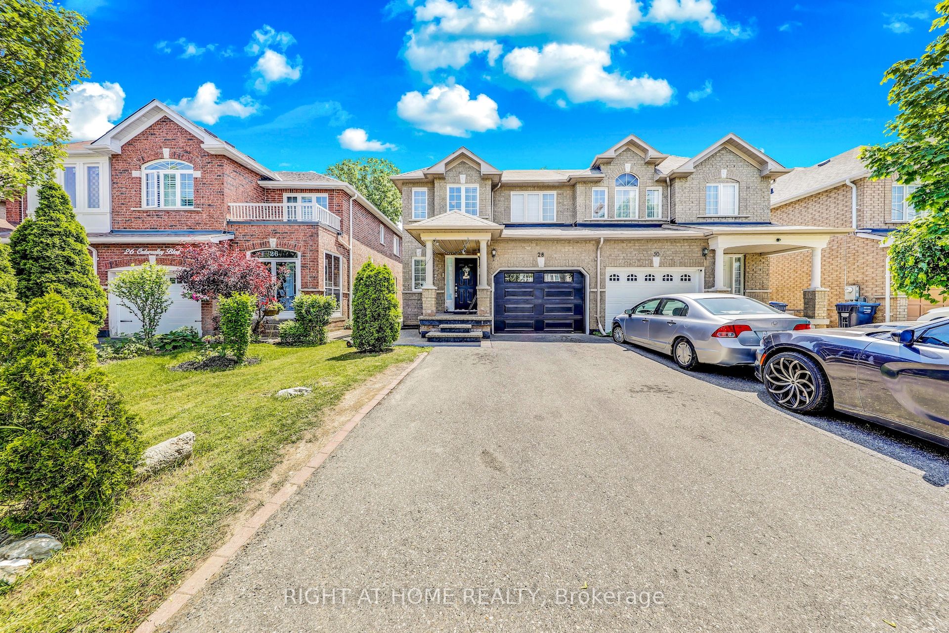 28 Cedarvalley Boulevard, Brampton, ON L7A 2C2 photo 3