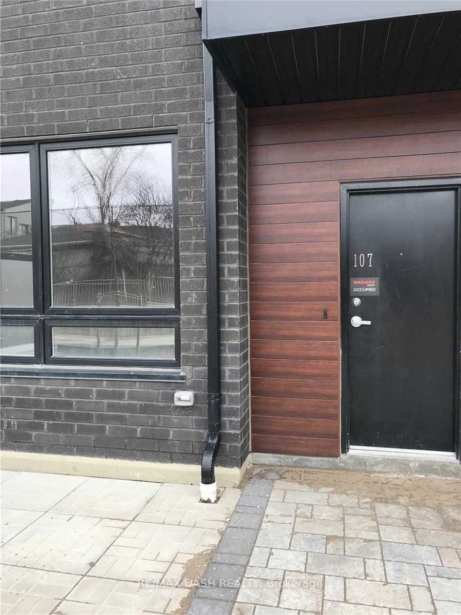 1100 Briar Hill Avenue 107, Toronto, ON M6B 0A9 photo 3