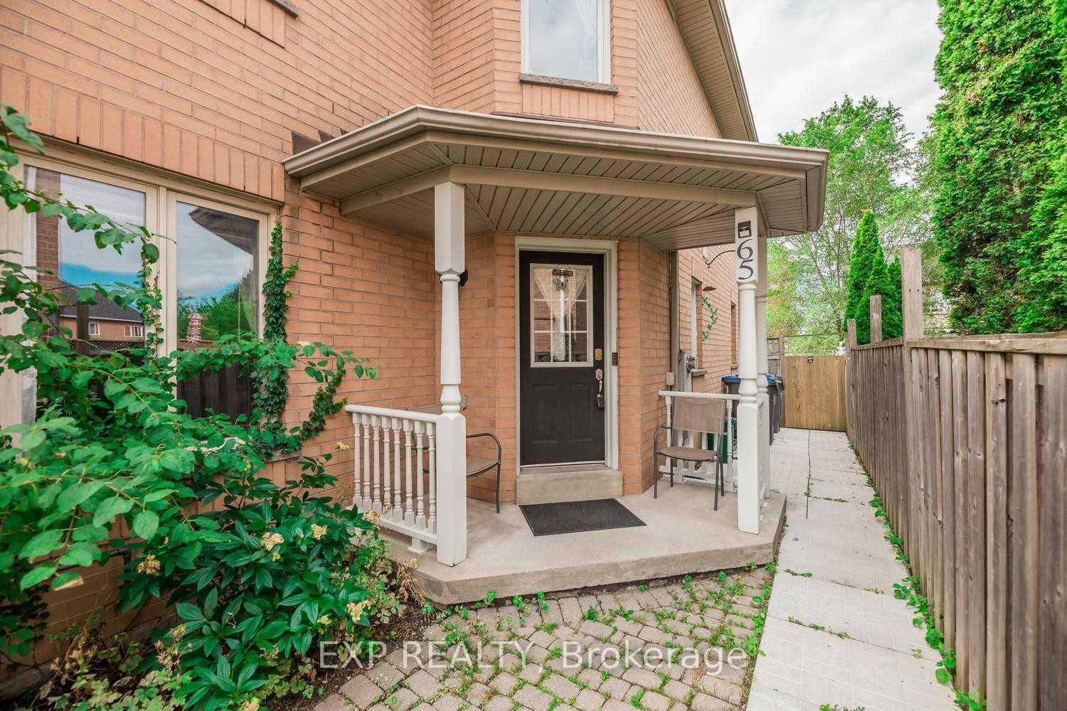 65 Pressed Brick Drive, Brampton, ON L6V 4K5 photo 2