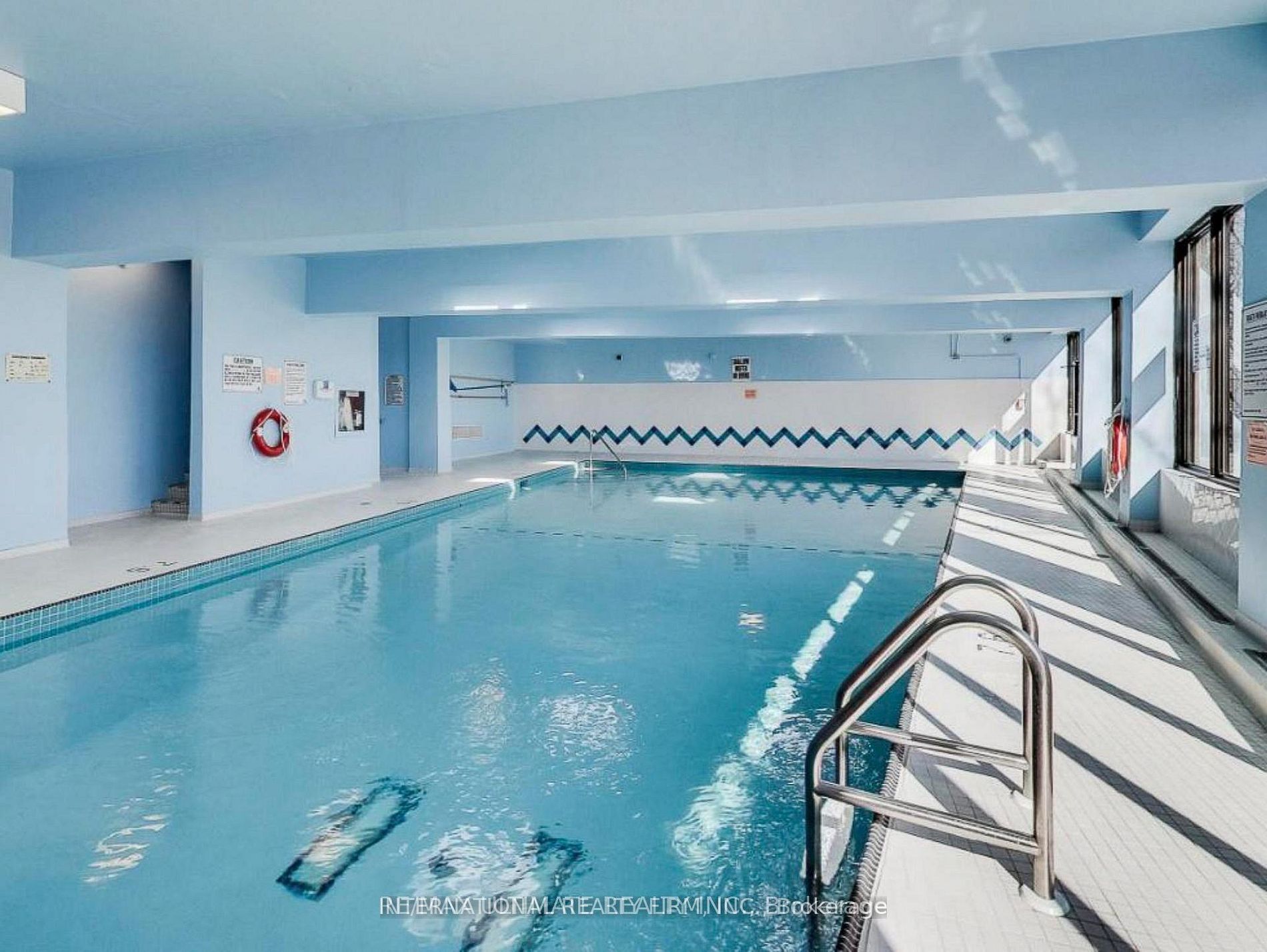 75 Emmett Avenue 503, Toronto, ON M6M 5A7 photo 3