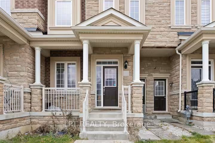 341 Remembrance Road, Brampton, ON L7A 4X5 photo 2