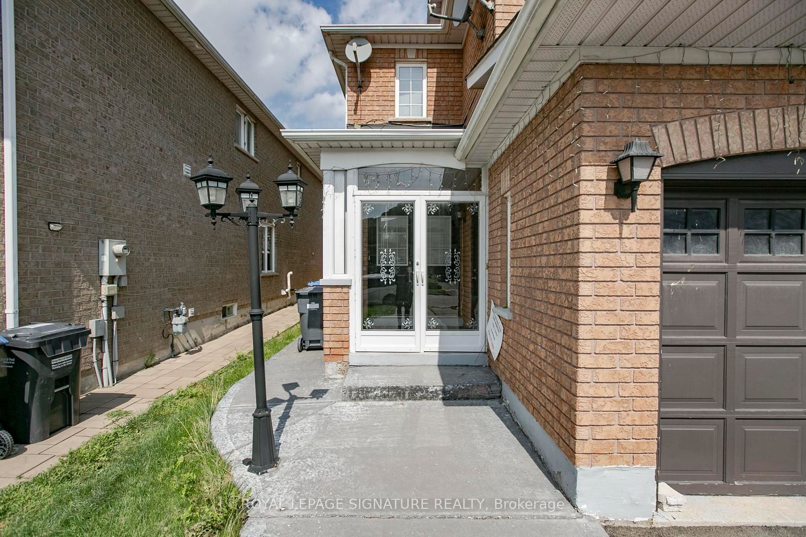 941 Mandolin Place, Mississauga, ON L5W 1S3 photo 4