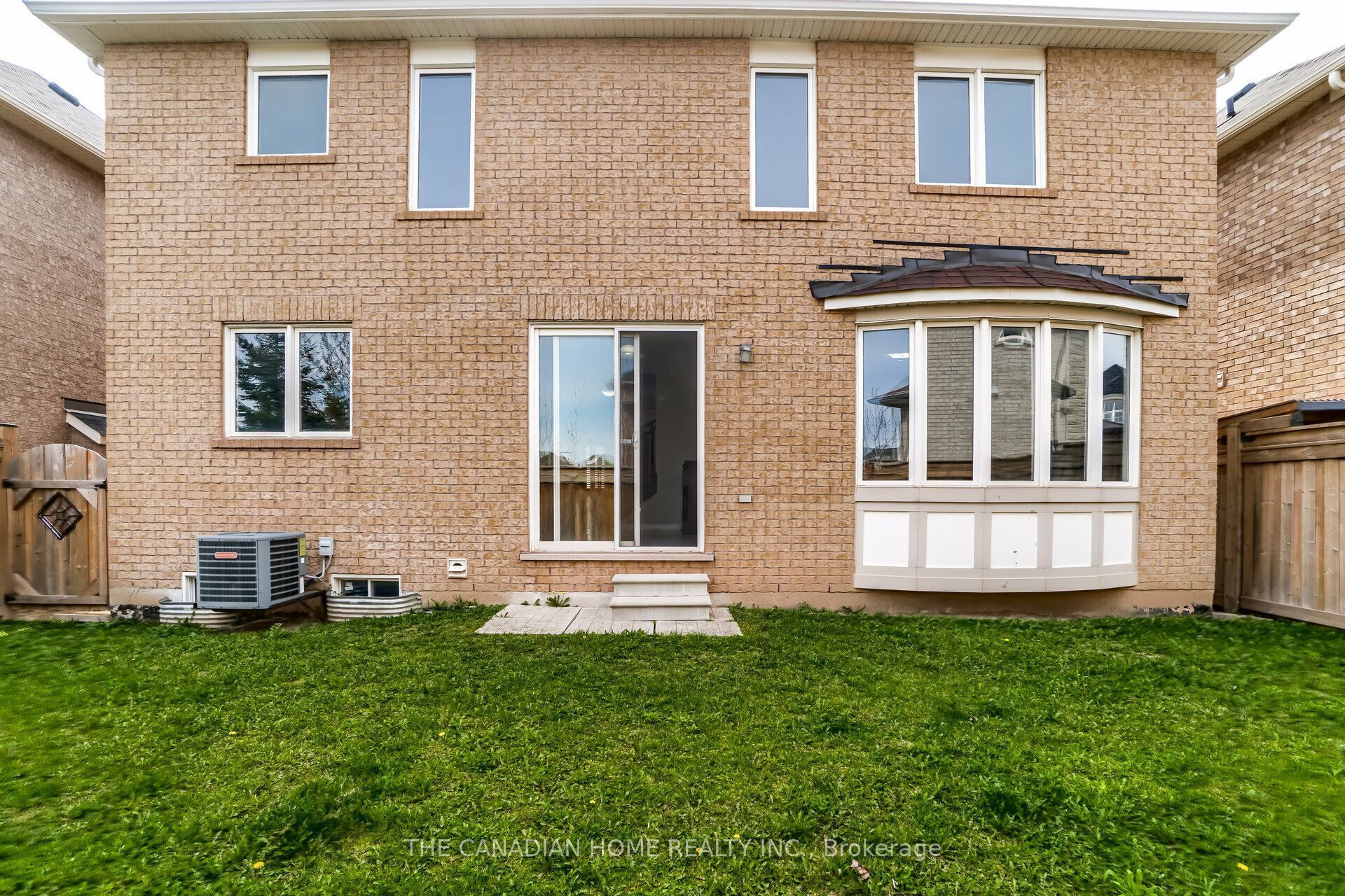 2387 Calloway Drive, Oakville, ON L6M 0C1 photo 5