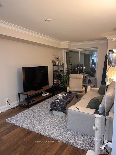 1060 Sheppard Avenue W 702, Toronto, ON M3J 0G7 photo 2