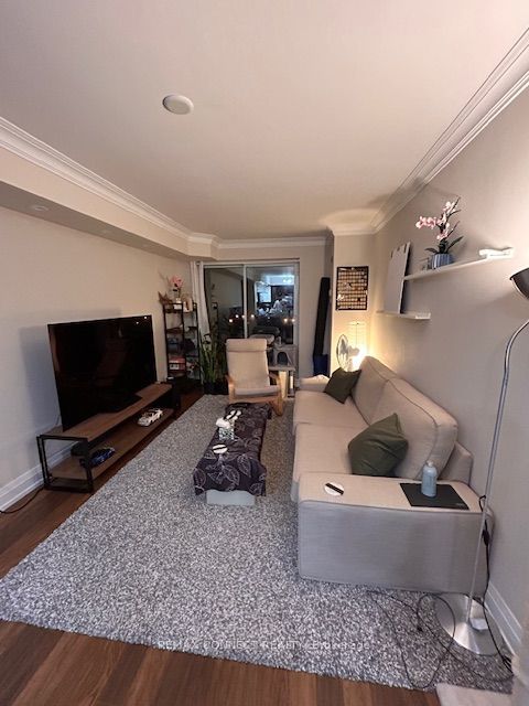 1060 Sheppard Avenue W 702, Toronto, ON M3J 0G7 photo 3