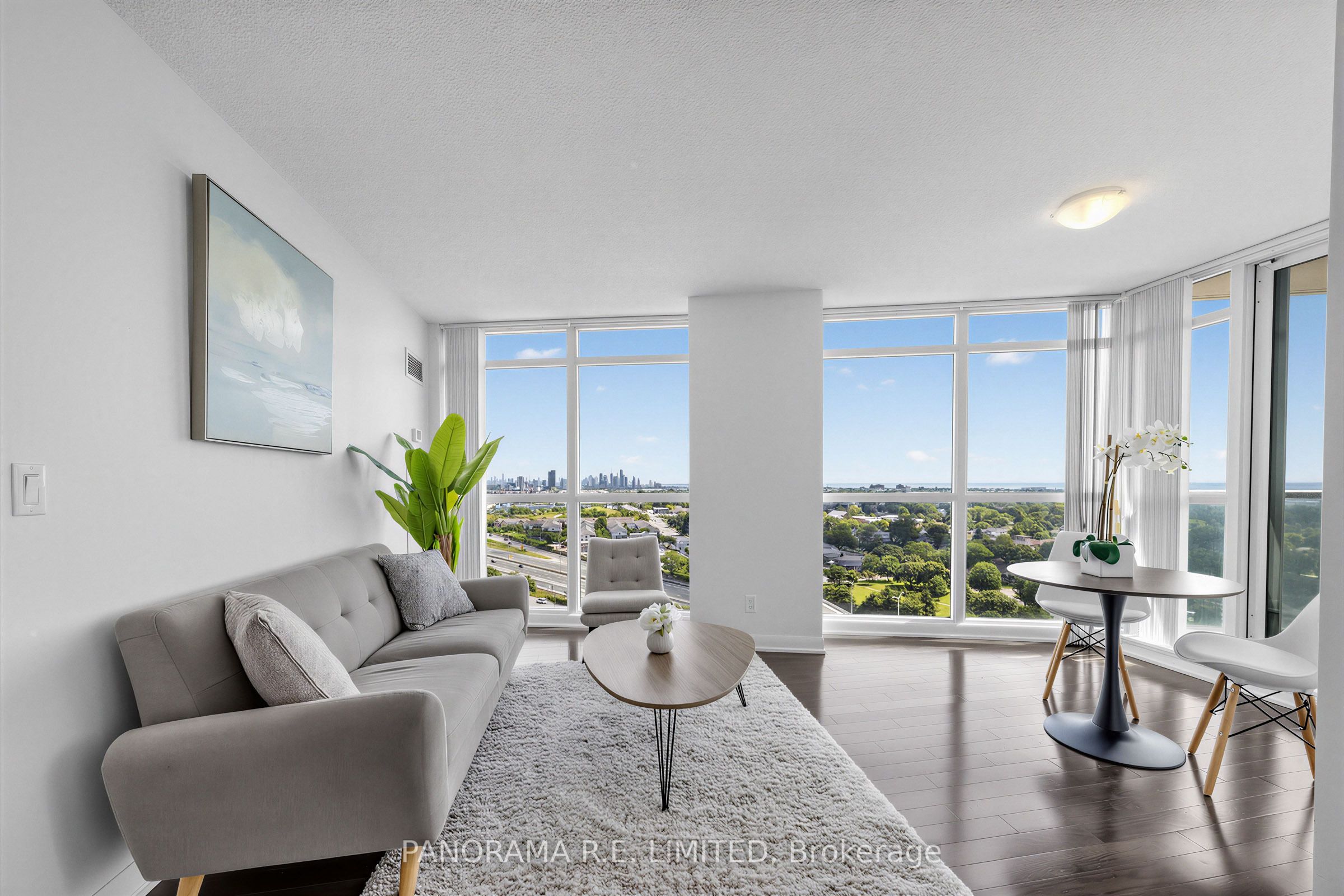 205 Sherway Gardens Road 1809, Toronto, ON M9C 0A5 photo 2
