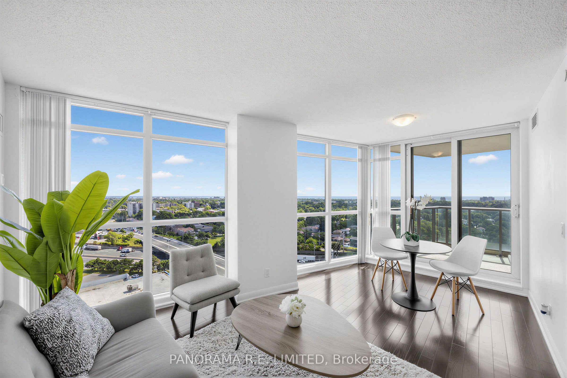 205 Sherway Gardens Road 1809, Toronto, ON M9C 0A5 photo 3