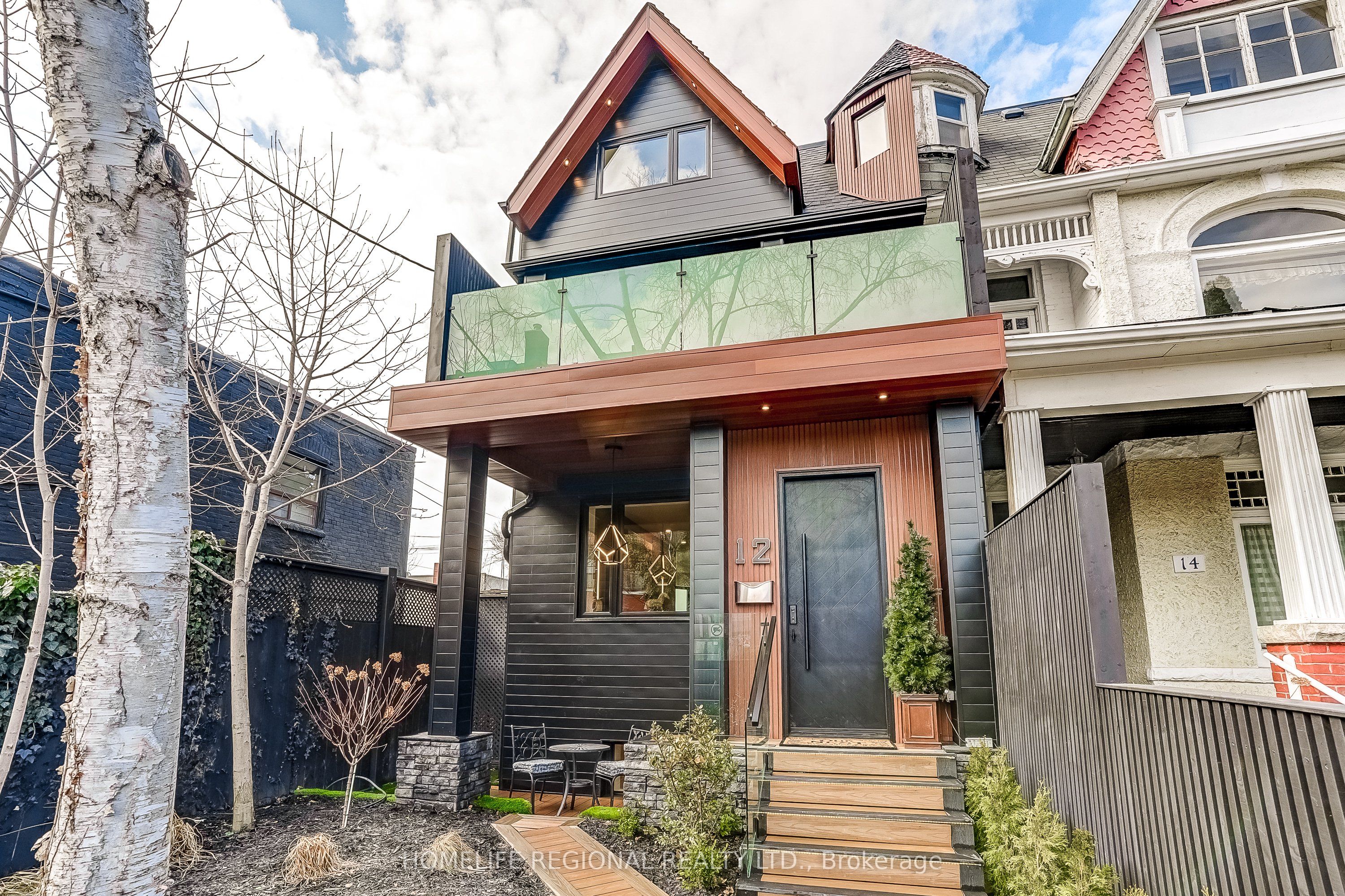 12 Macdonell Avenue, Toronto, ON M6R 2A2