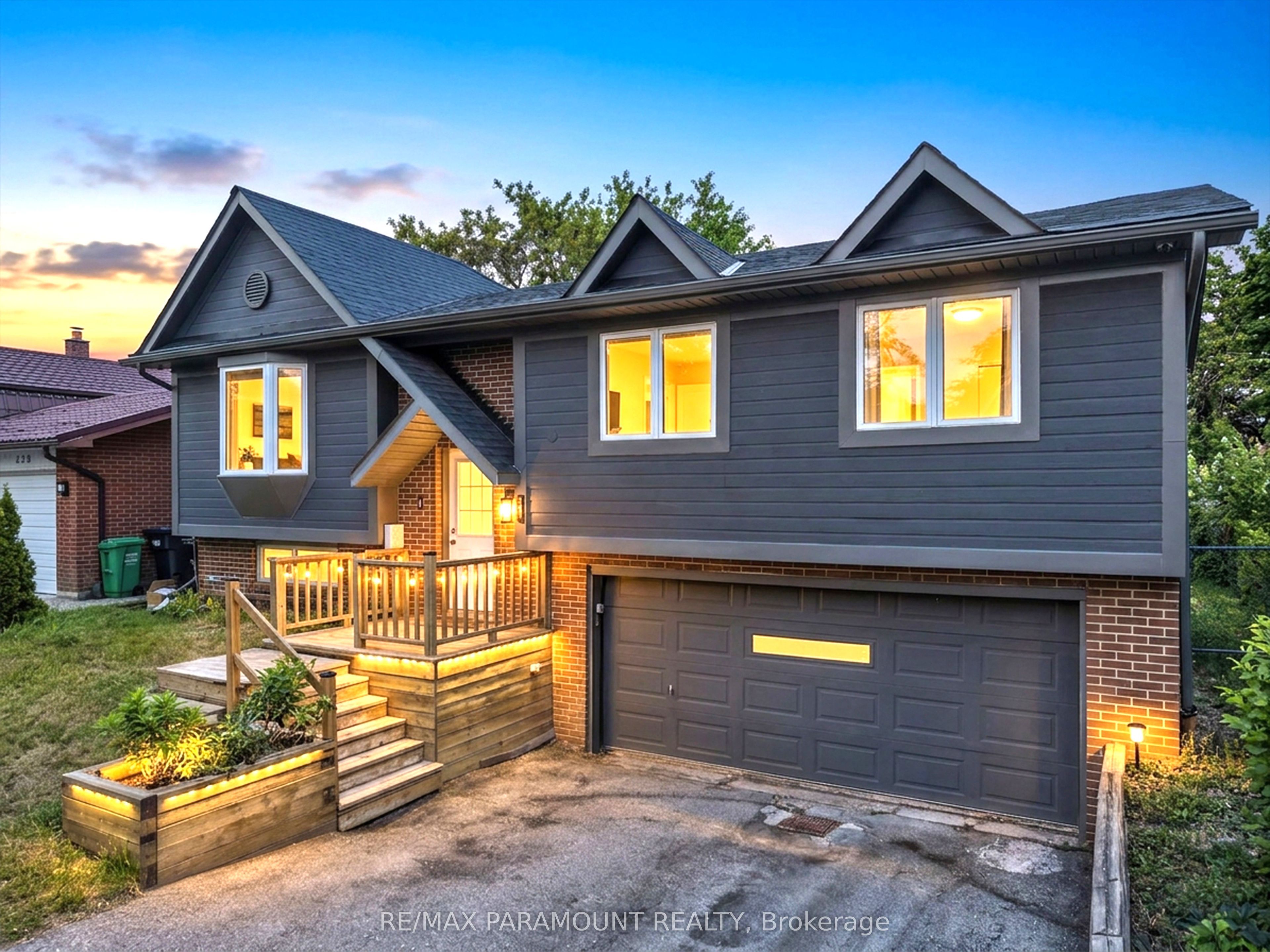 226 Rutherford Road N, Brampton, ON L6V 2X8