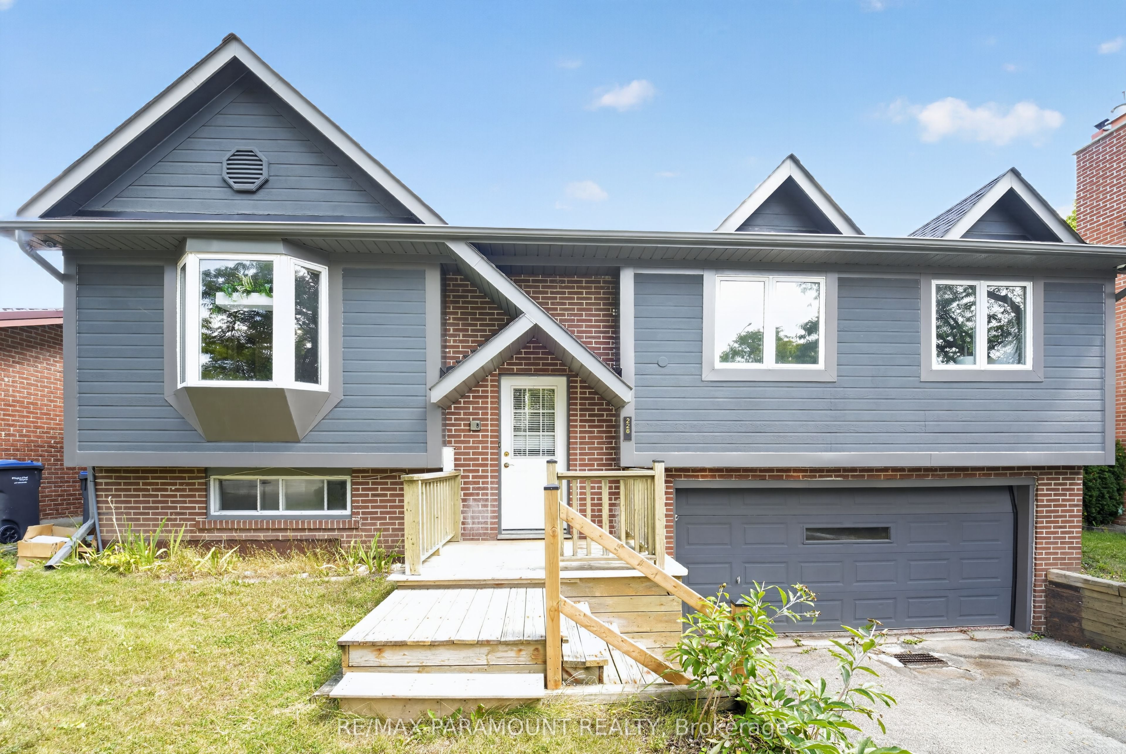 226 Rutherford Road N, Brampton, ON L6V 2X8 photo 4