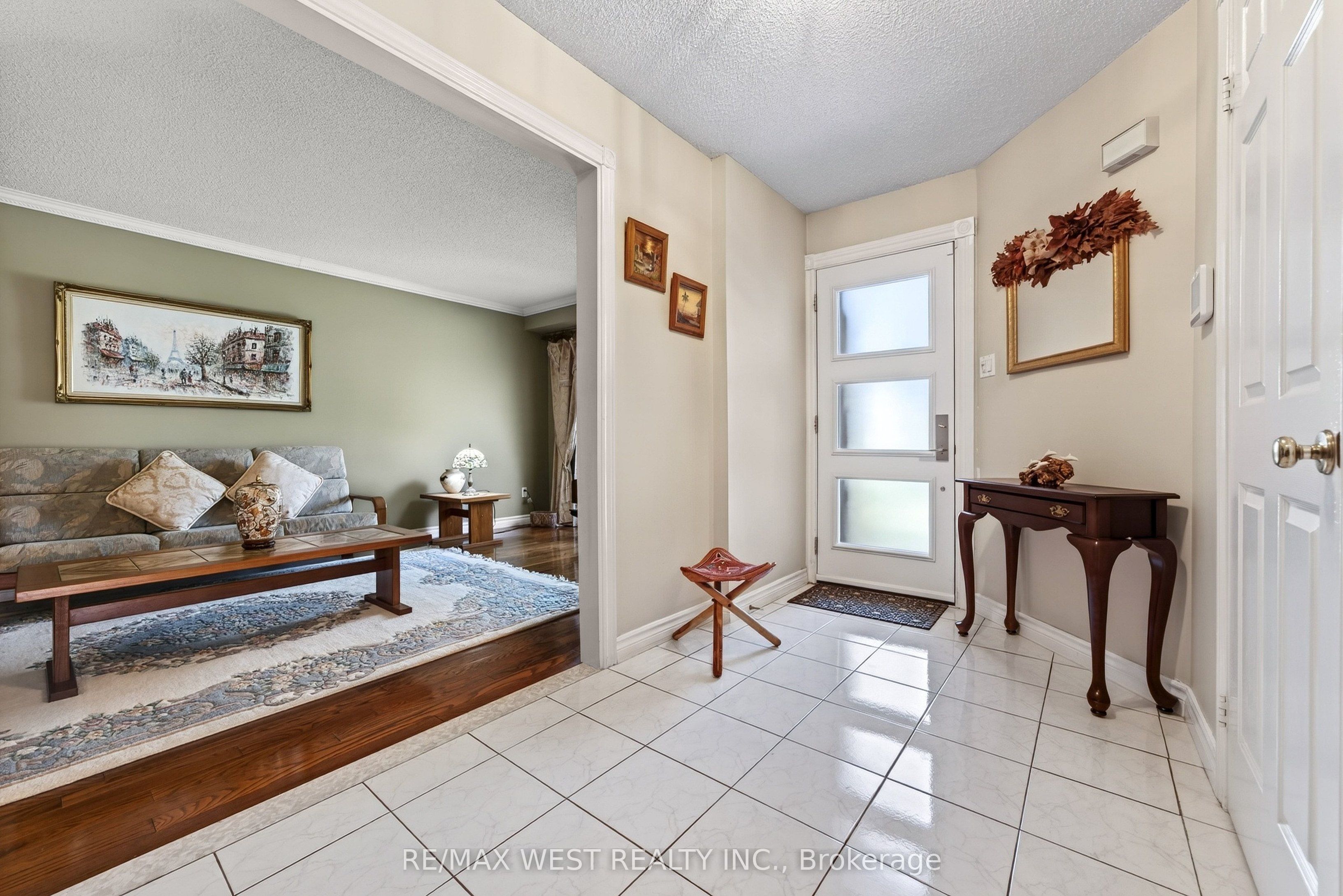 88 Palomino Drive, Mississauga, ON L4Z 3H8 photo 2