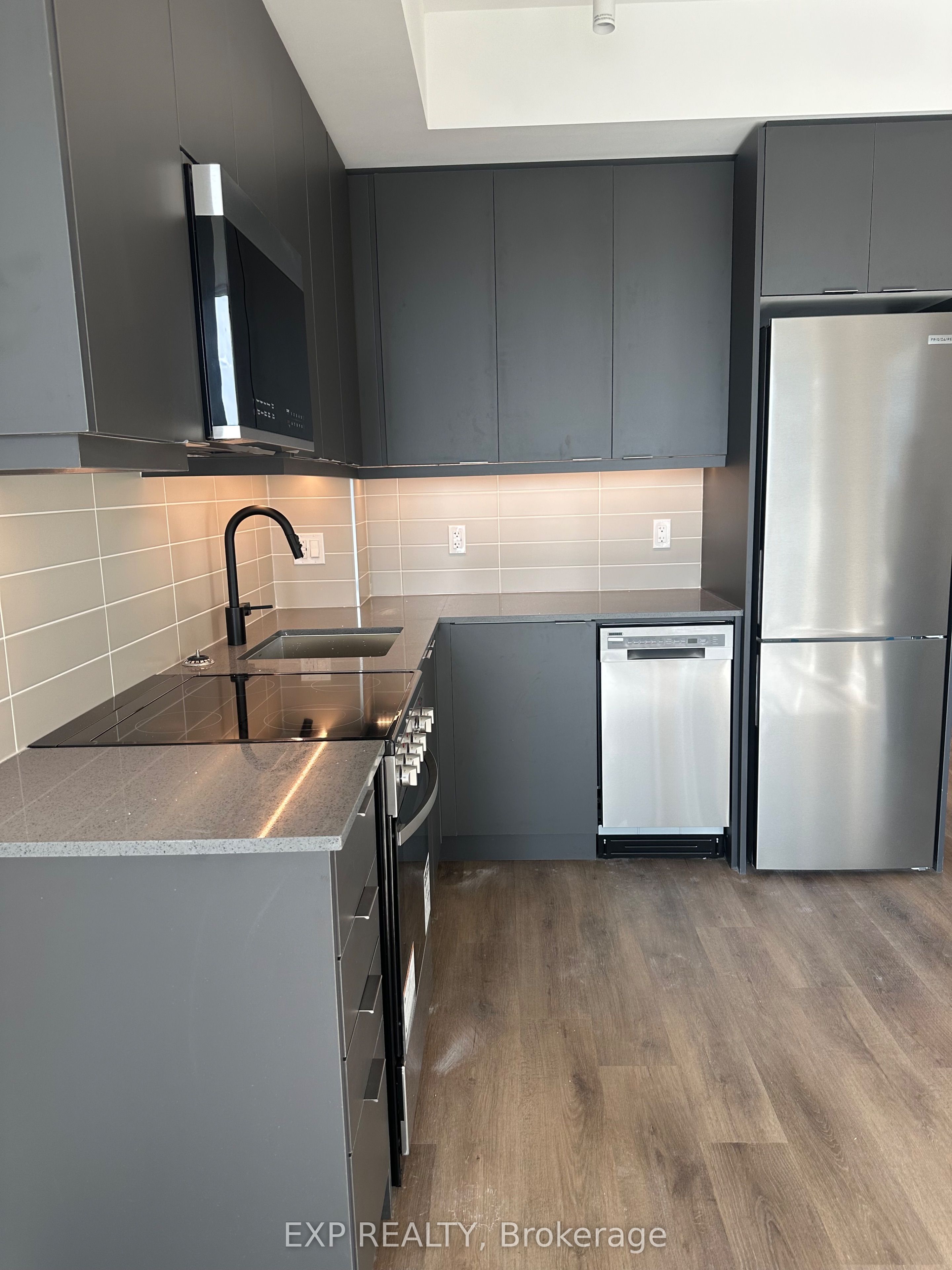125 Nipissing Road 1205B, Milton, ON L9T 1R3 photo 3