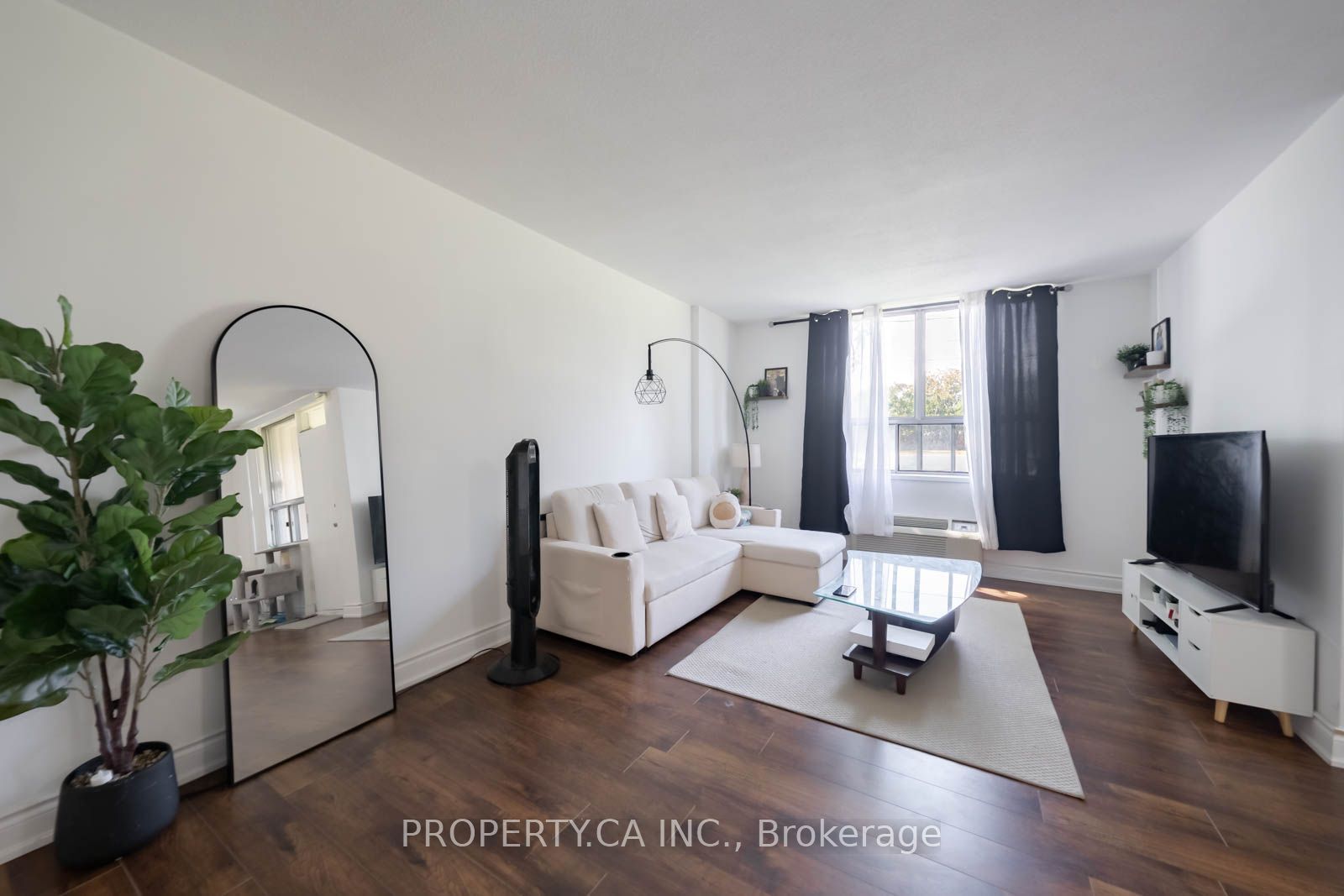 2835 Islington Avenue 107, Toronto, ON M9L 2K2 photo 2
