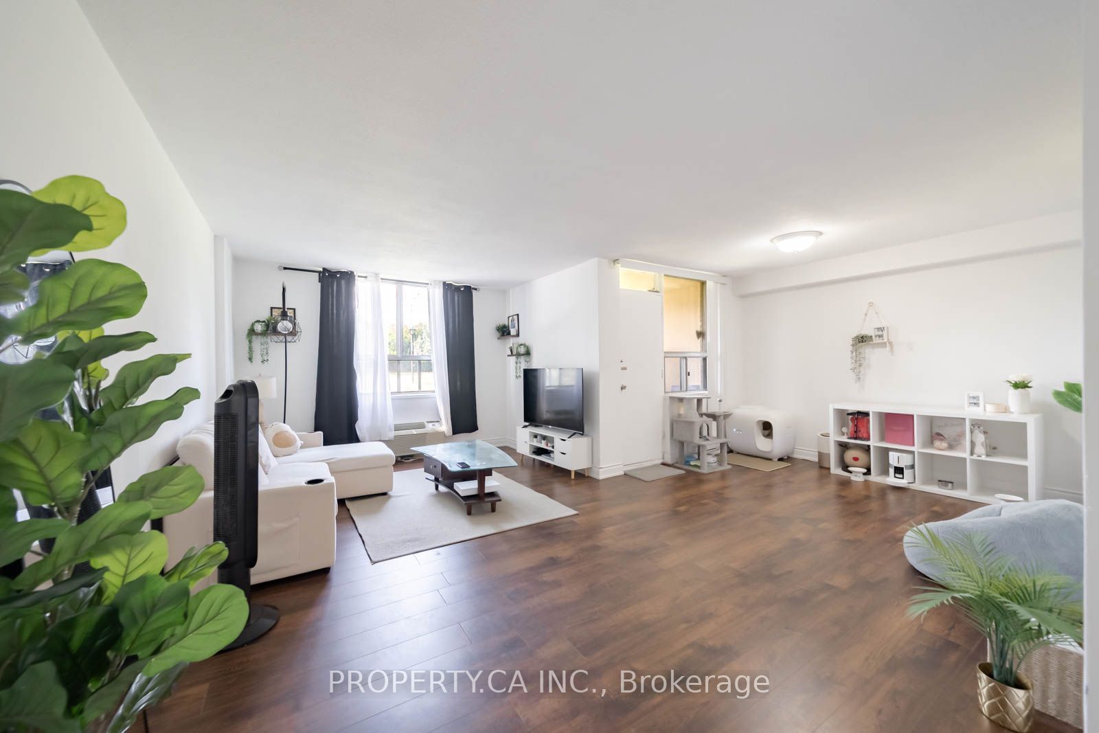 2835 Islington Avenue 107, Toronto, ON M9L 2K2 photo 4