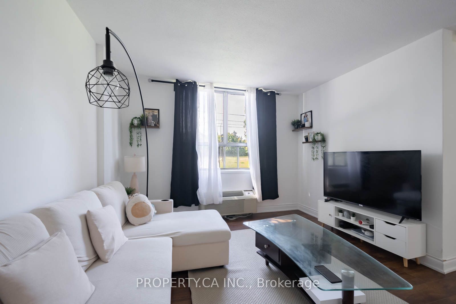 2835 Islington Avenue 107, Toronto, ON M9L 2K2 photo 5