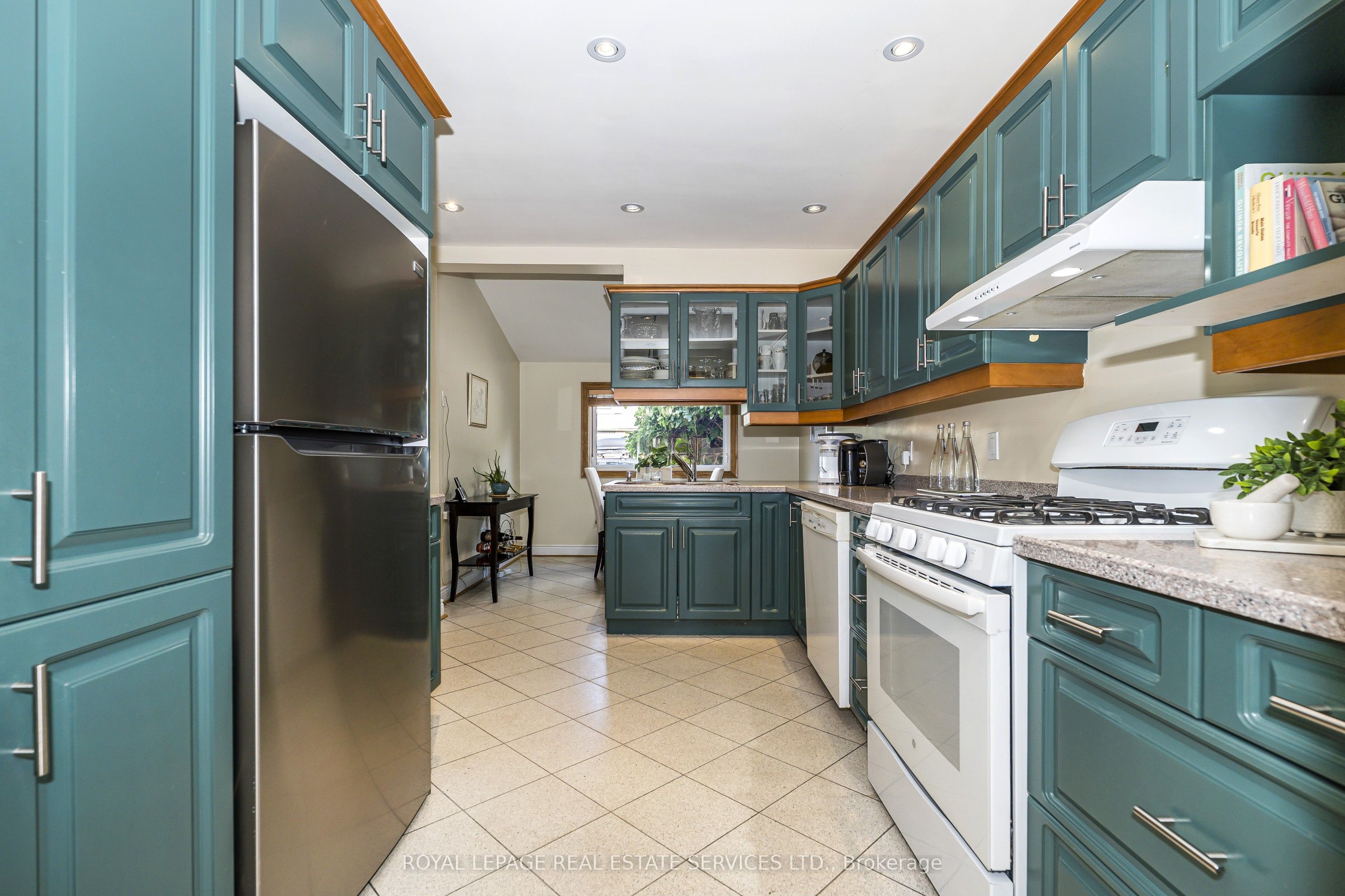 336 Queen Street S 3, Mississauga, ON L5M 1M2 photo 5