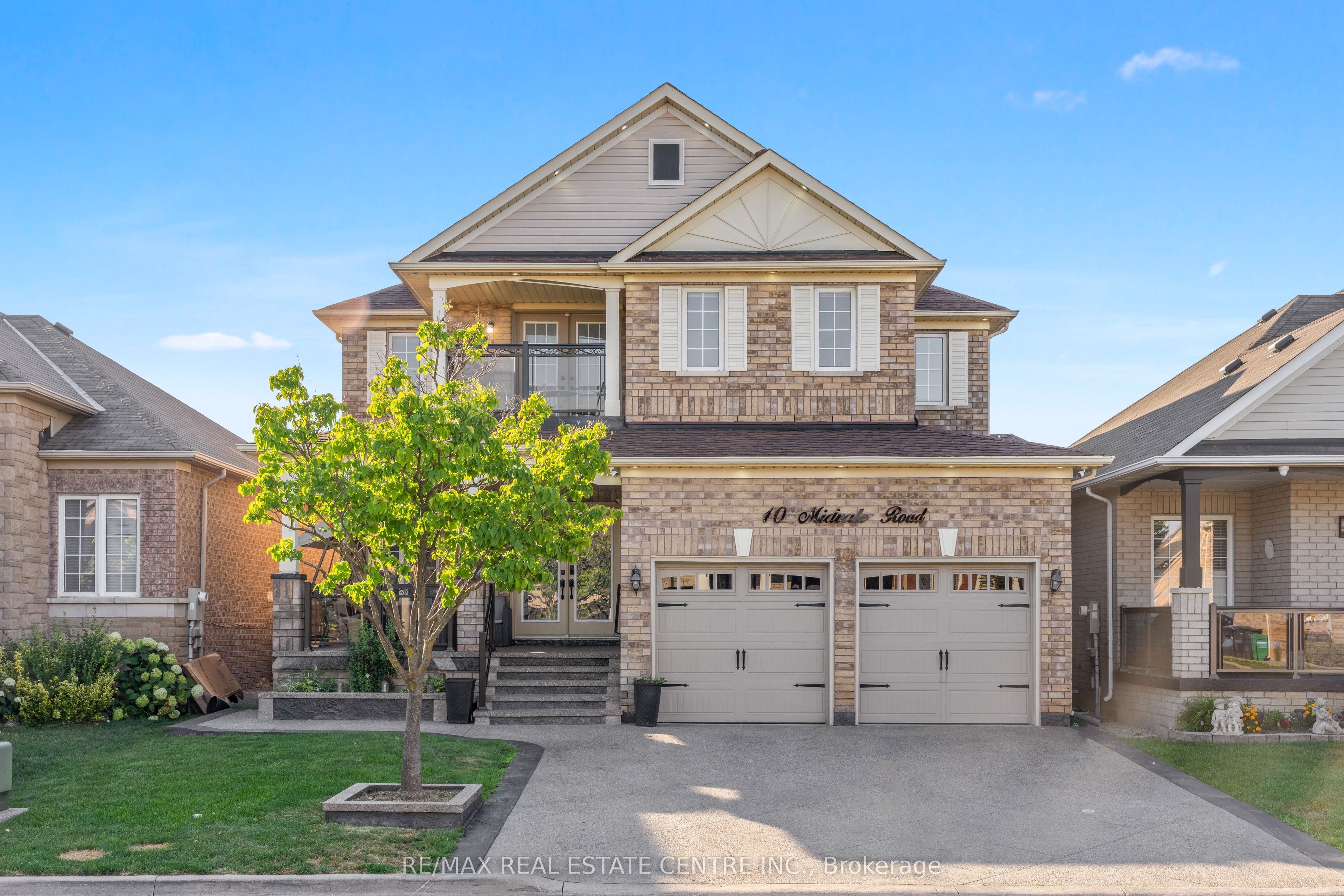 10 Midvale Road, Brampton, ON L7A 2N1 photo 2