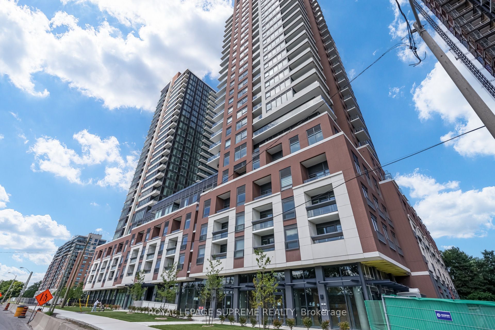 4010 Eglinton Avenue W 1622, Toronto, ON M9A 0G5
