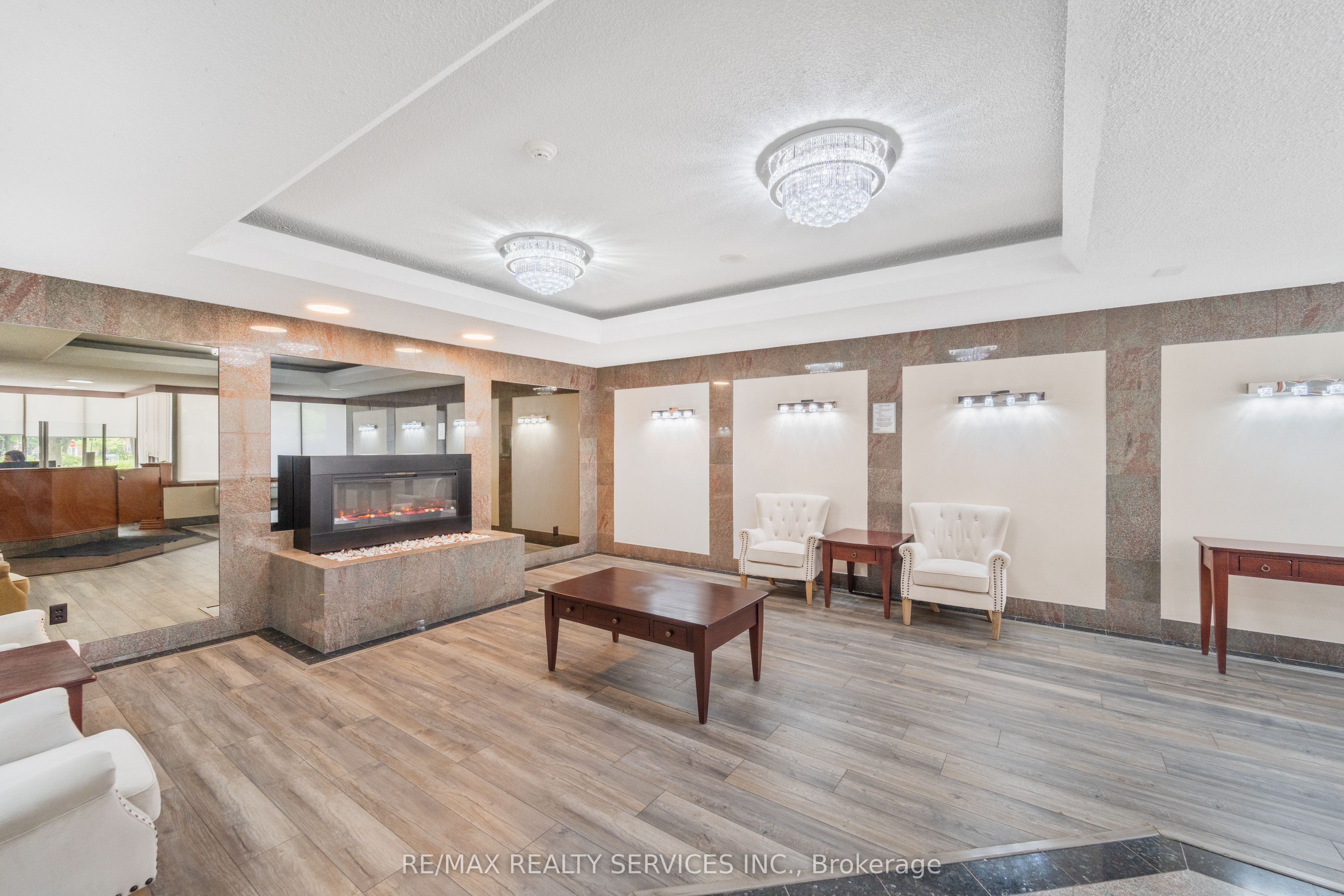 30 Malta Avenue 1106, Brampton, ON L6Y 4S5 photo 5