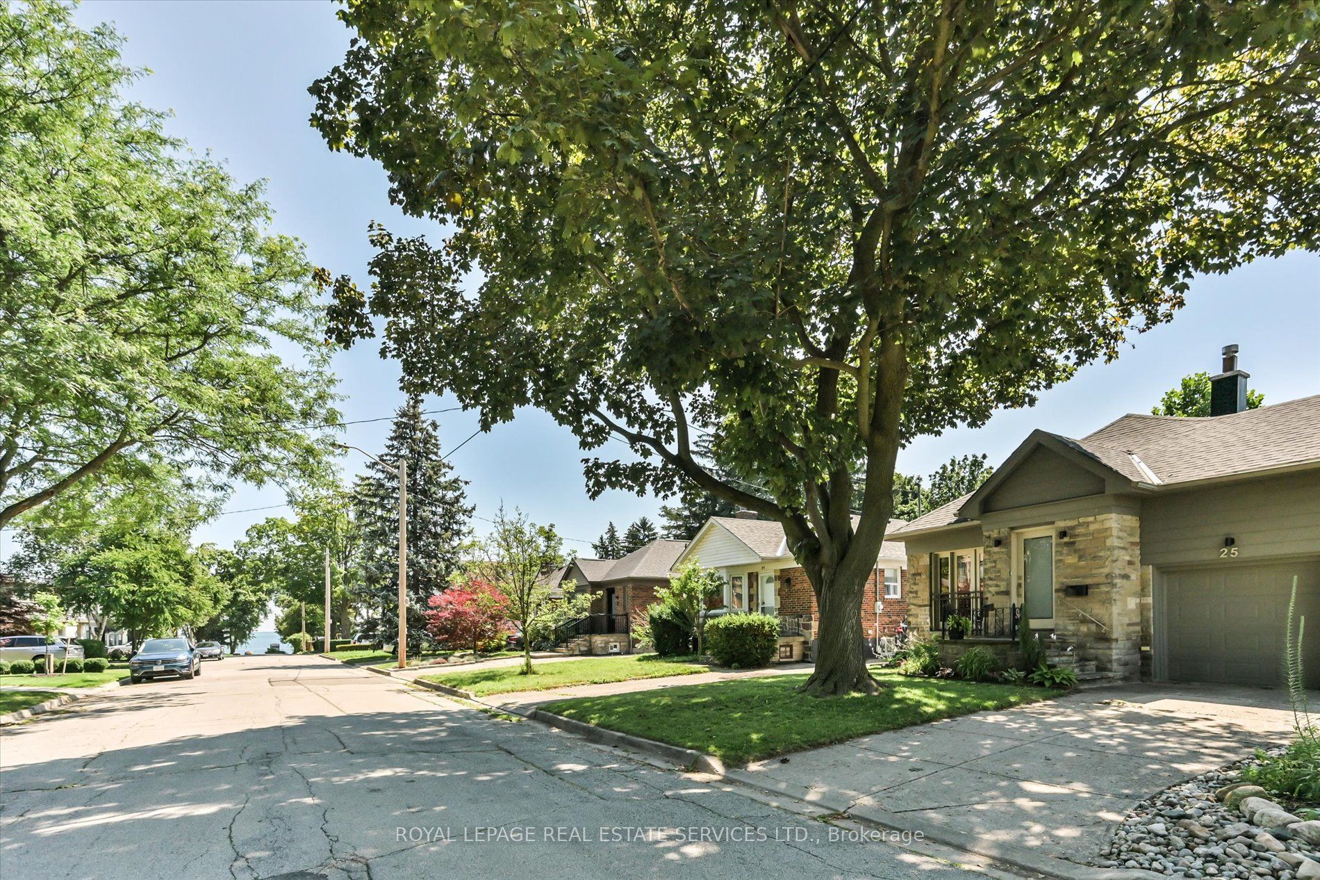 25 Miles Road, Toronto, ON M8V 1V4 photo 3