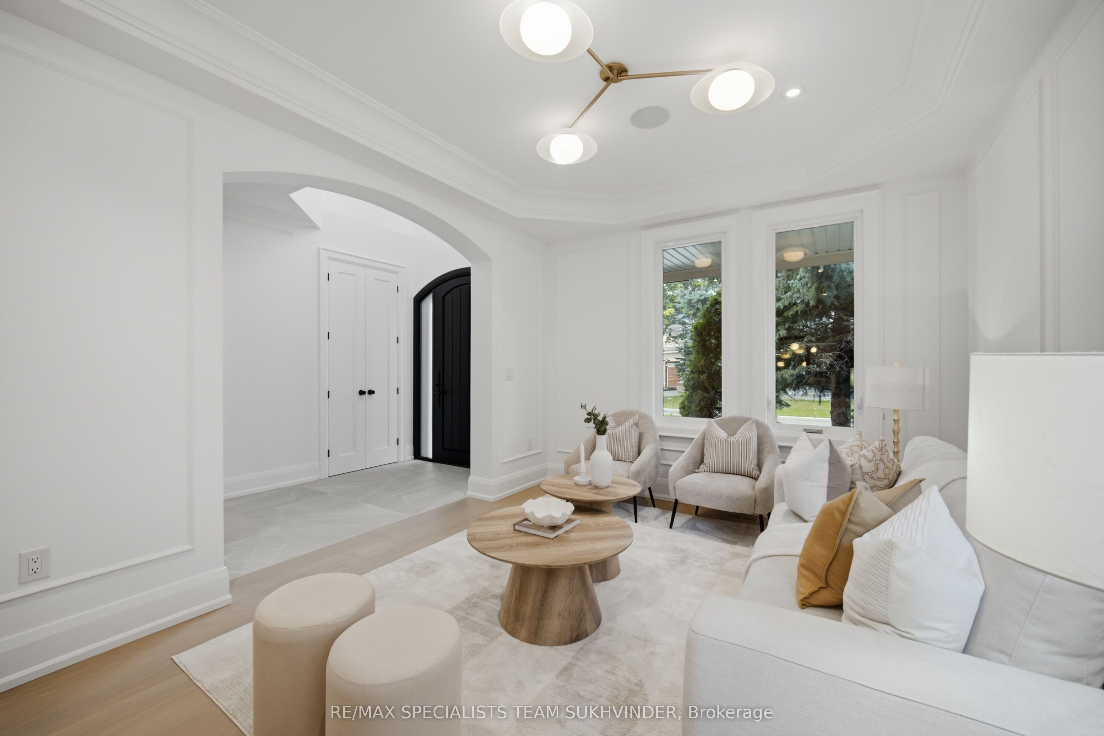 31 Linstock Drive, Brampton, ON L6P 1E2 photo 5