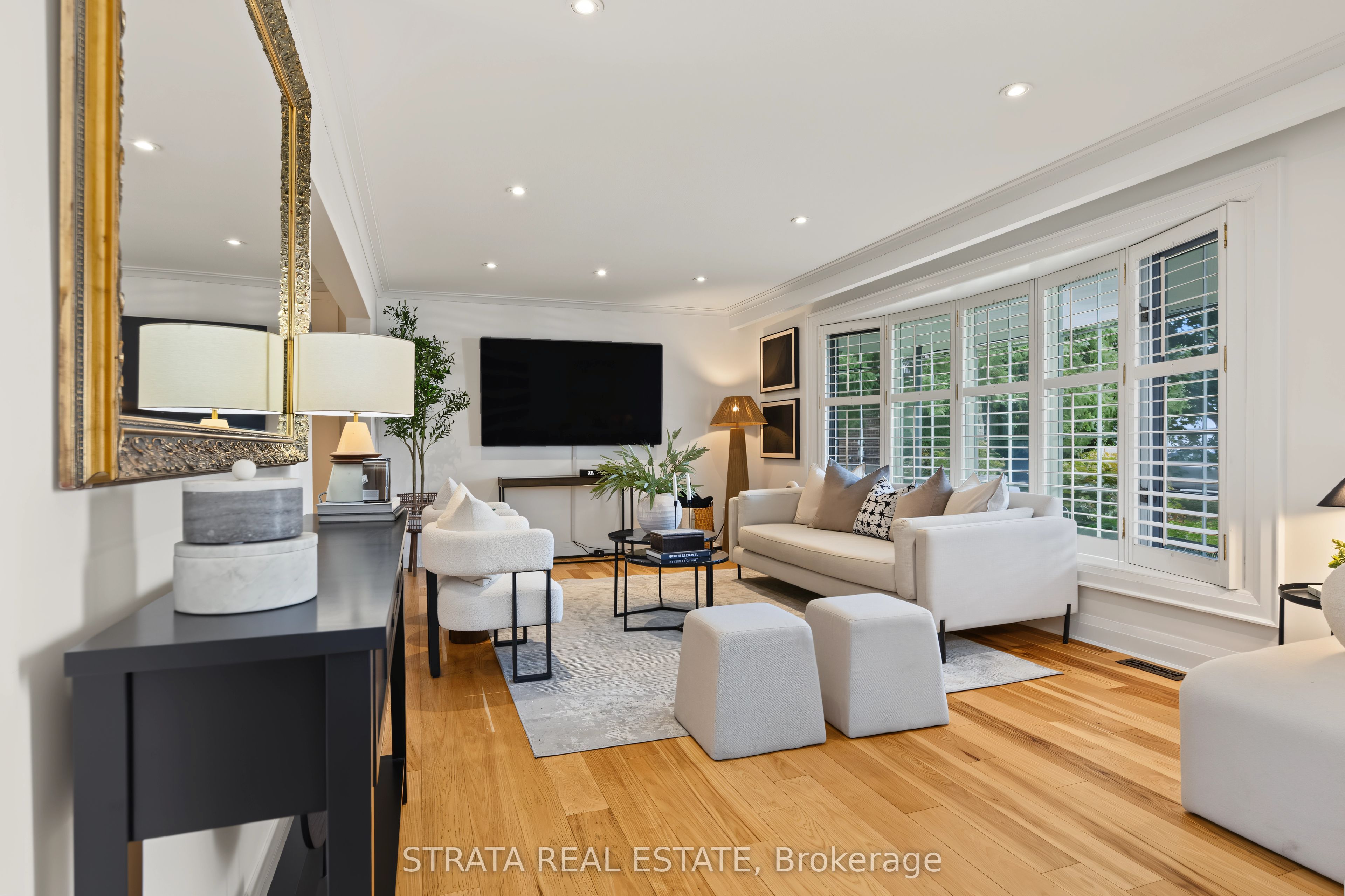 36 Hawthorne Road, Toronto, ON M9R 1P3 photo 5