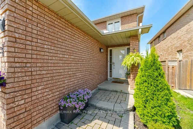 1117 Sherwood Mills Boulevard, Mississauga, ON L5V 1S8 photo 4