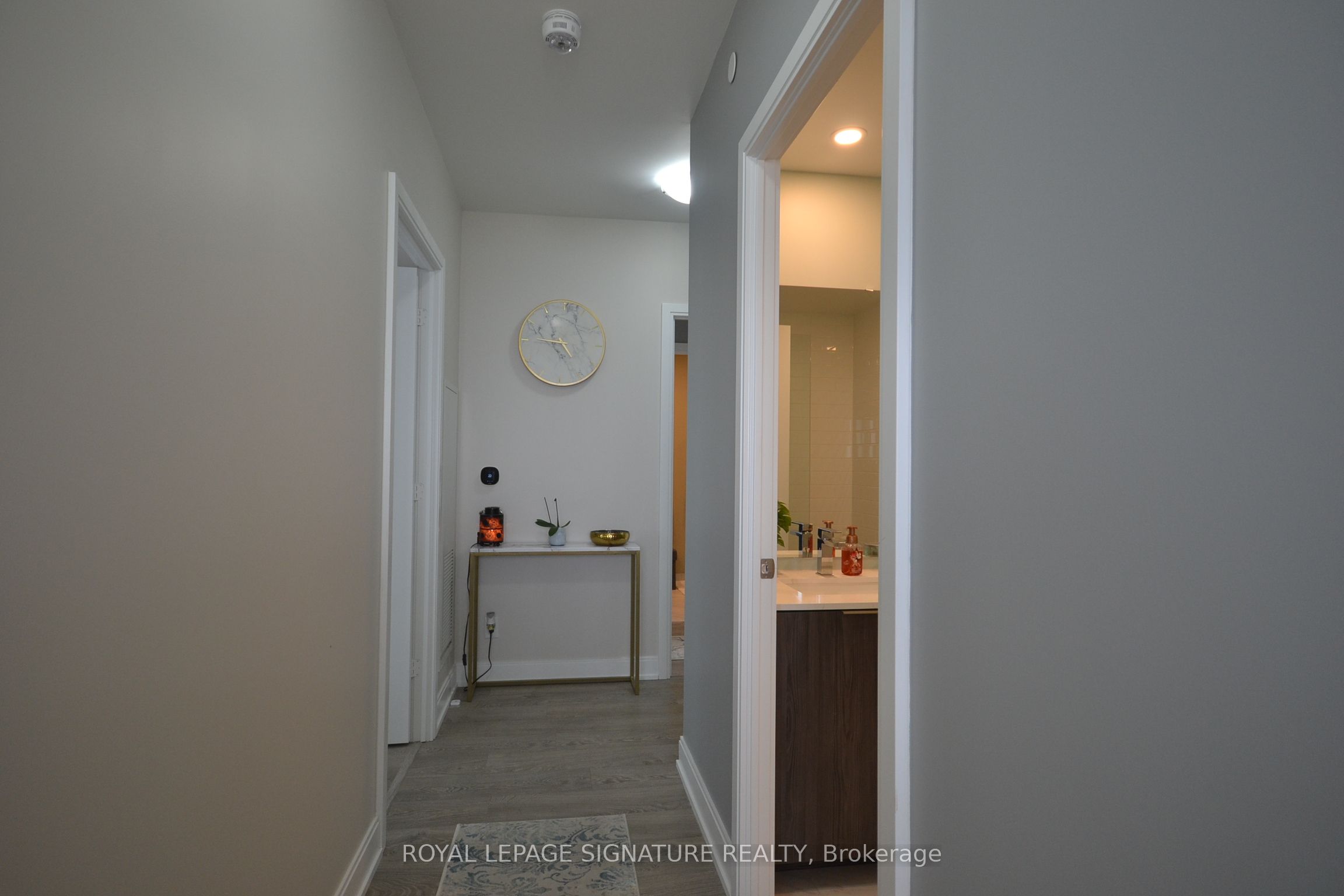 70 Annie Craig Drive 2406, Toronto, ON M8V 0G2 photo 5
