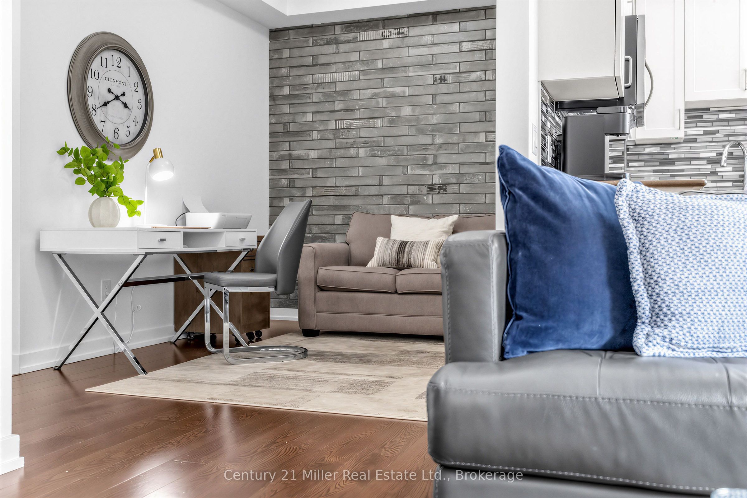 2486 Old Bronte Road 327, Oakville, ON L6M 0Y4 photo 5