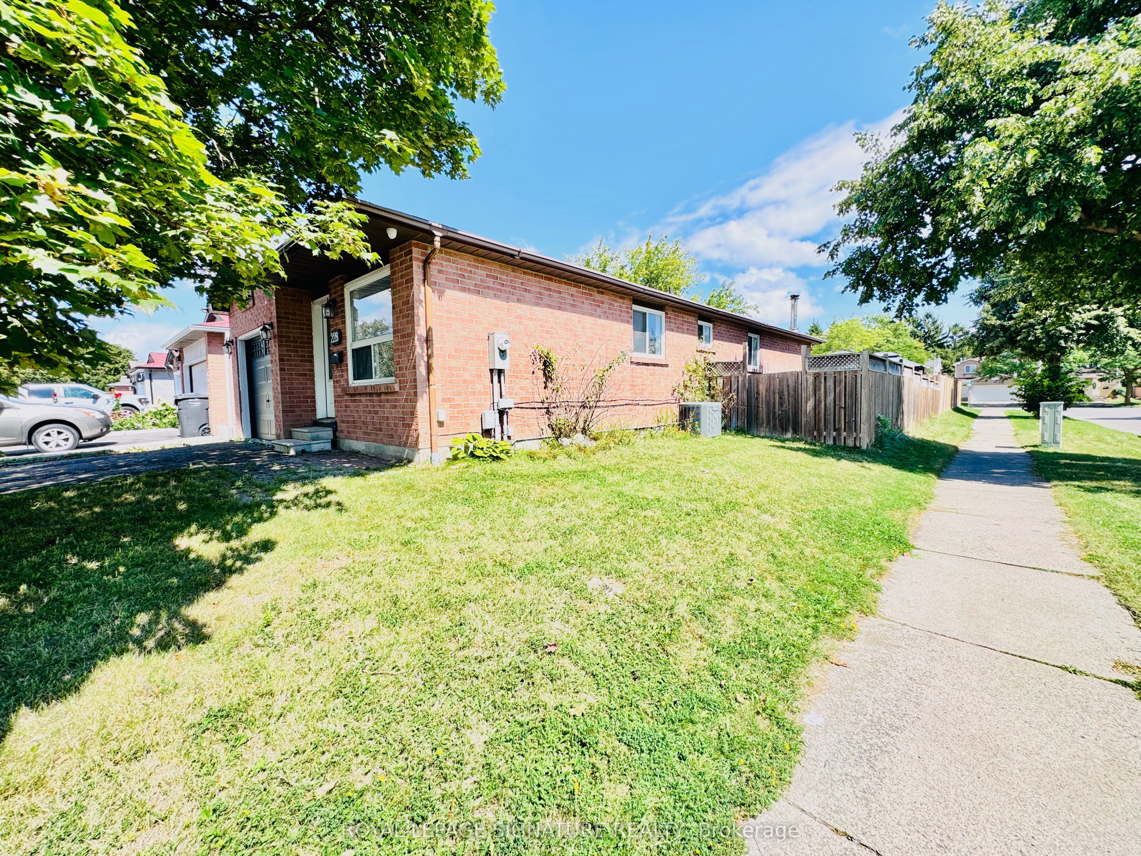 228 Martindale Crescent, Brampton, ON L6X 2V2 photo 5
