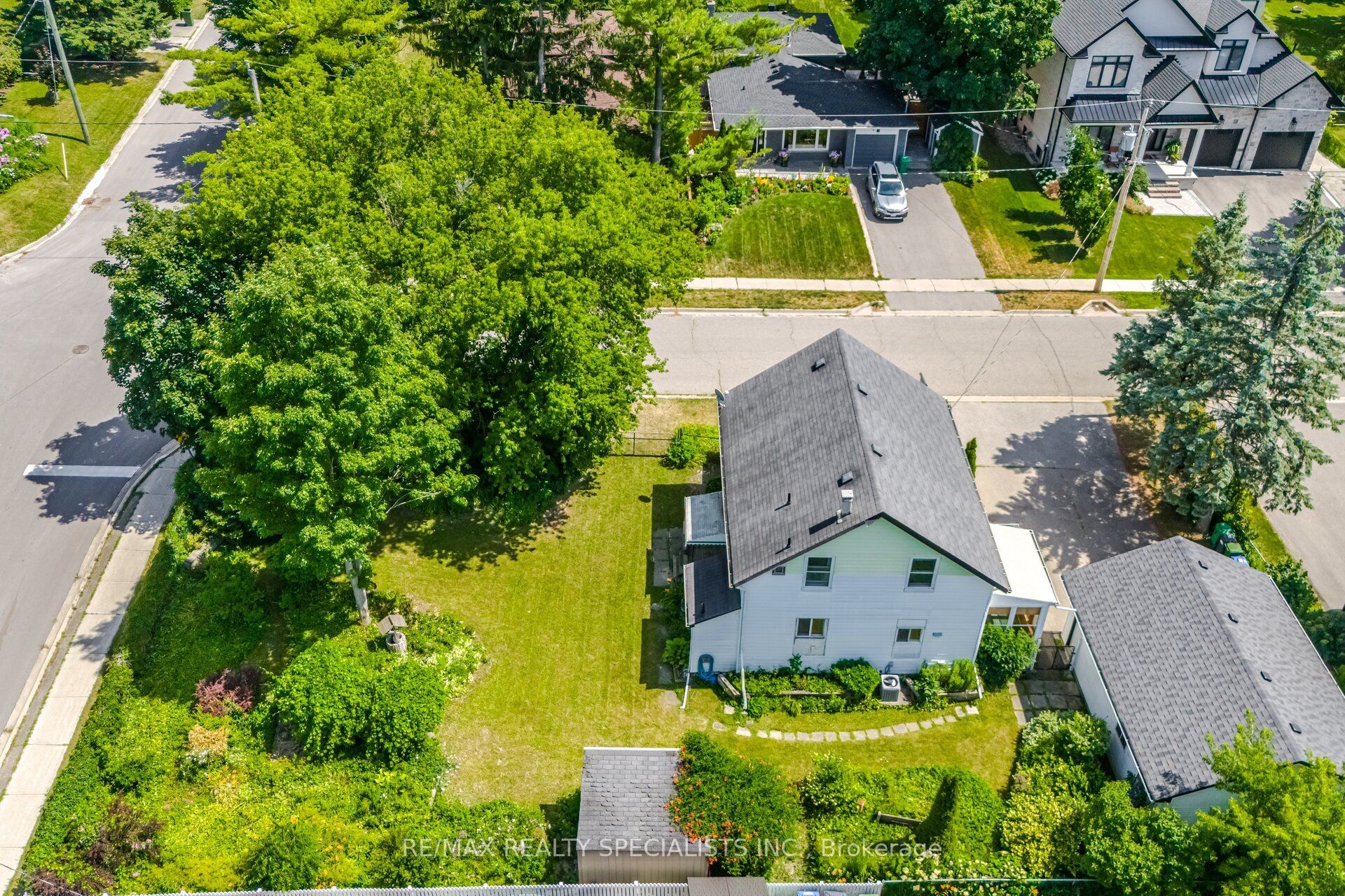 173 Victoria Street, Caledon, ON L7E 3H5 photo 3