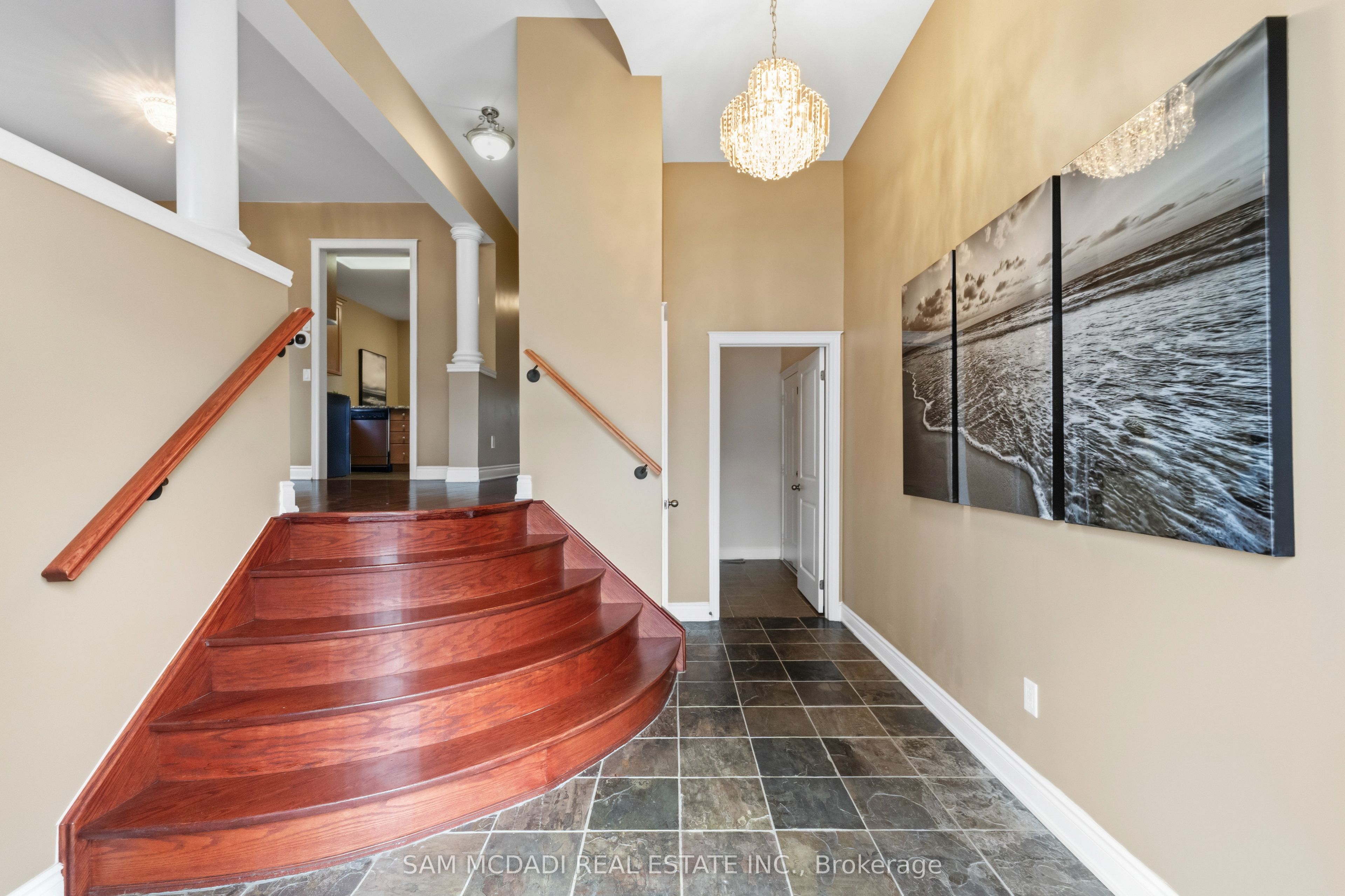 15 Eaglesprings Crescent, Brampton, ON L6P 2V8 photo 5